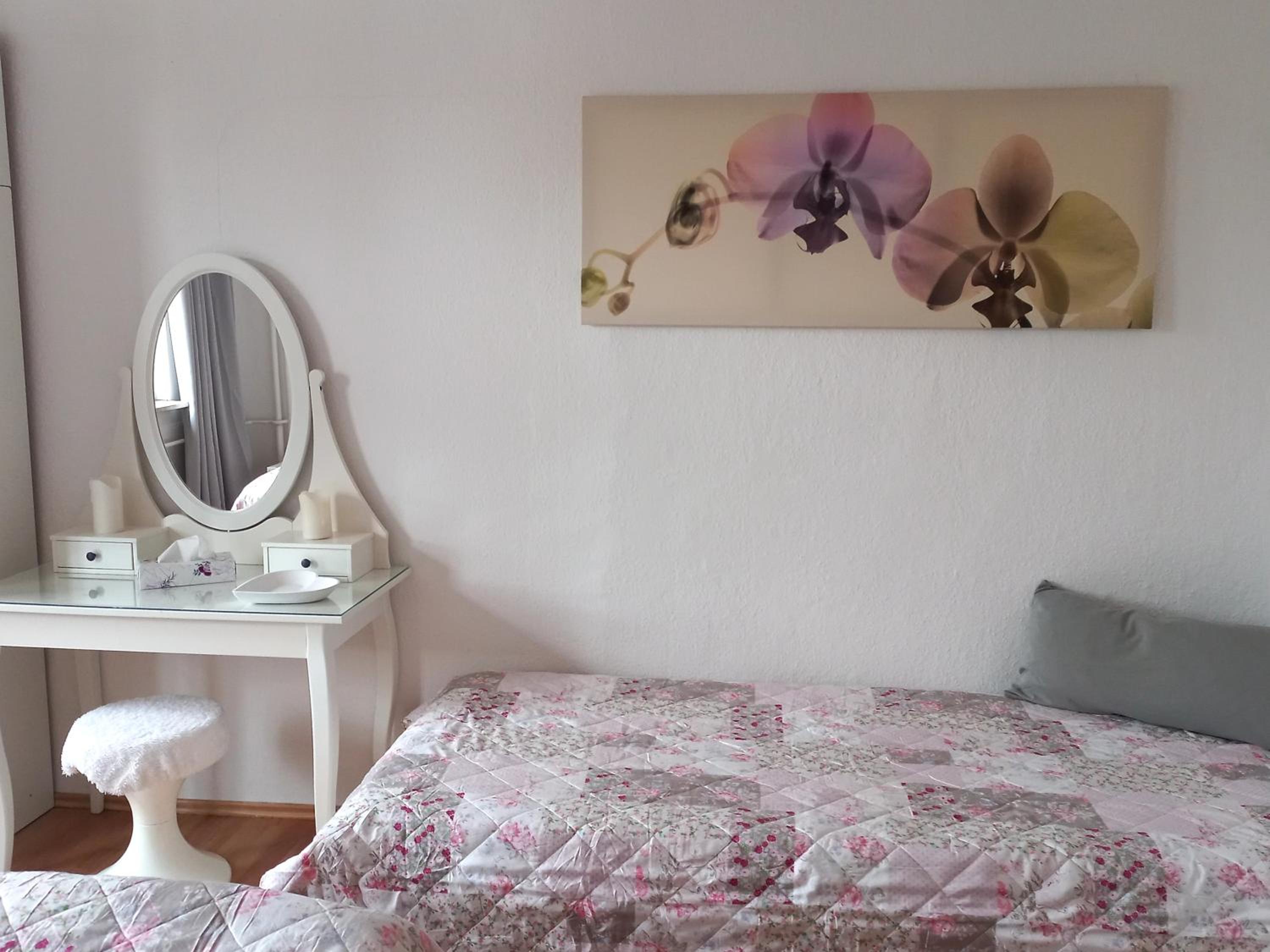 Ferienwohnung Wettin view 2