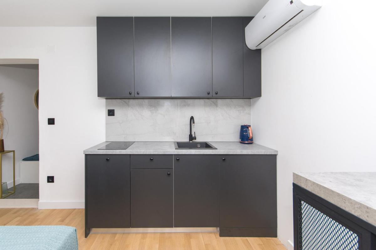 Sapphire Studio Apartment with FREE PRIVATE PARKING