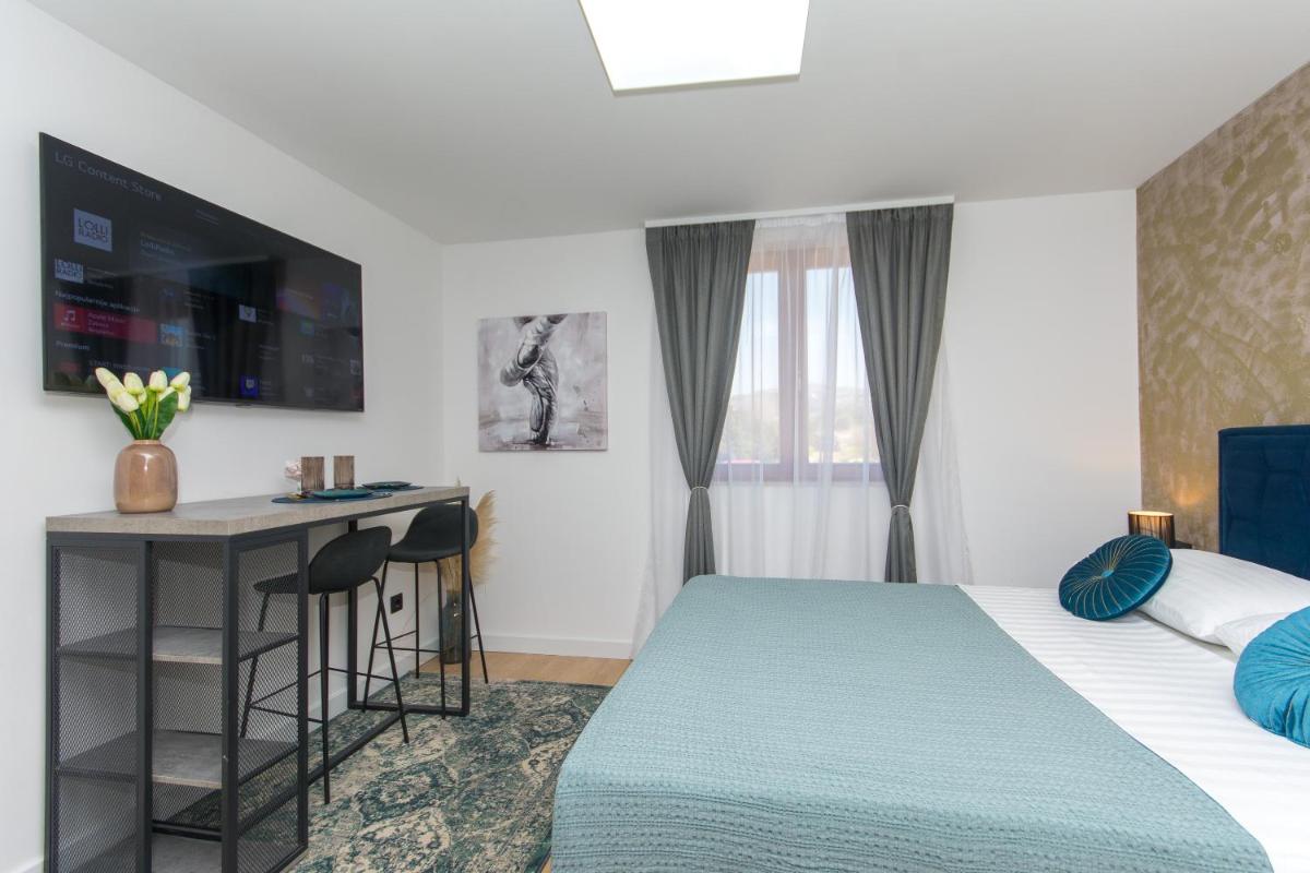 Sapphire Studio Apartment with FREE PRIVATE PARKING