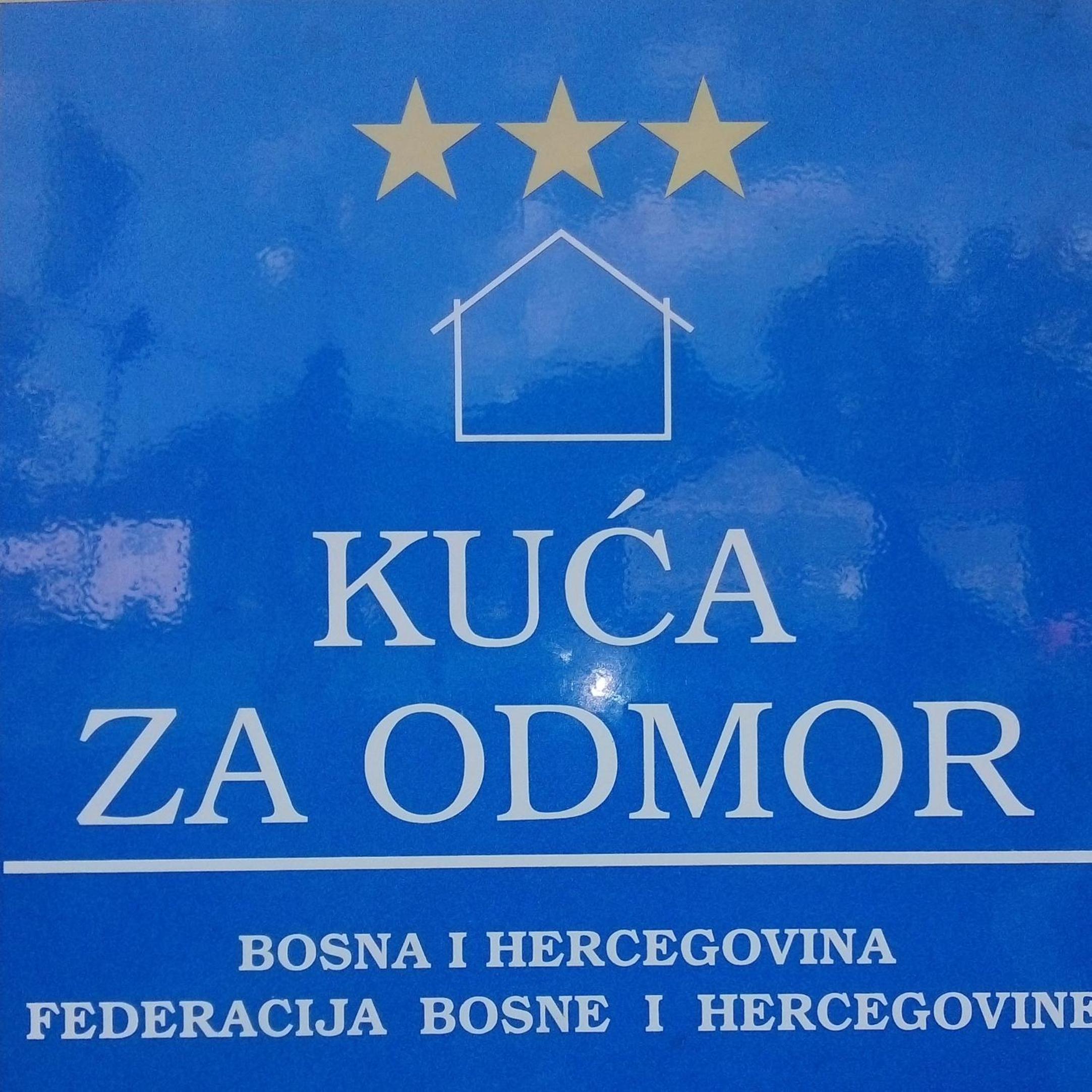 Bazeni-Etno selo u Visokom view 4