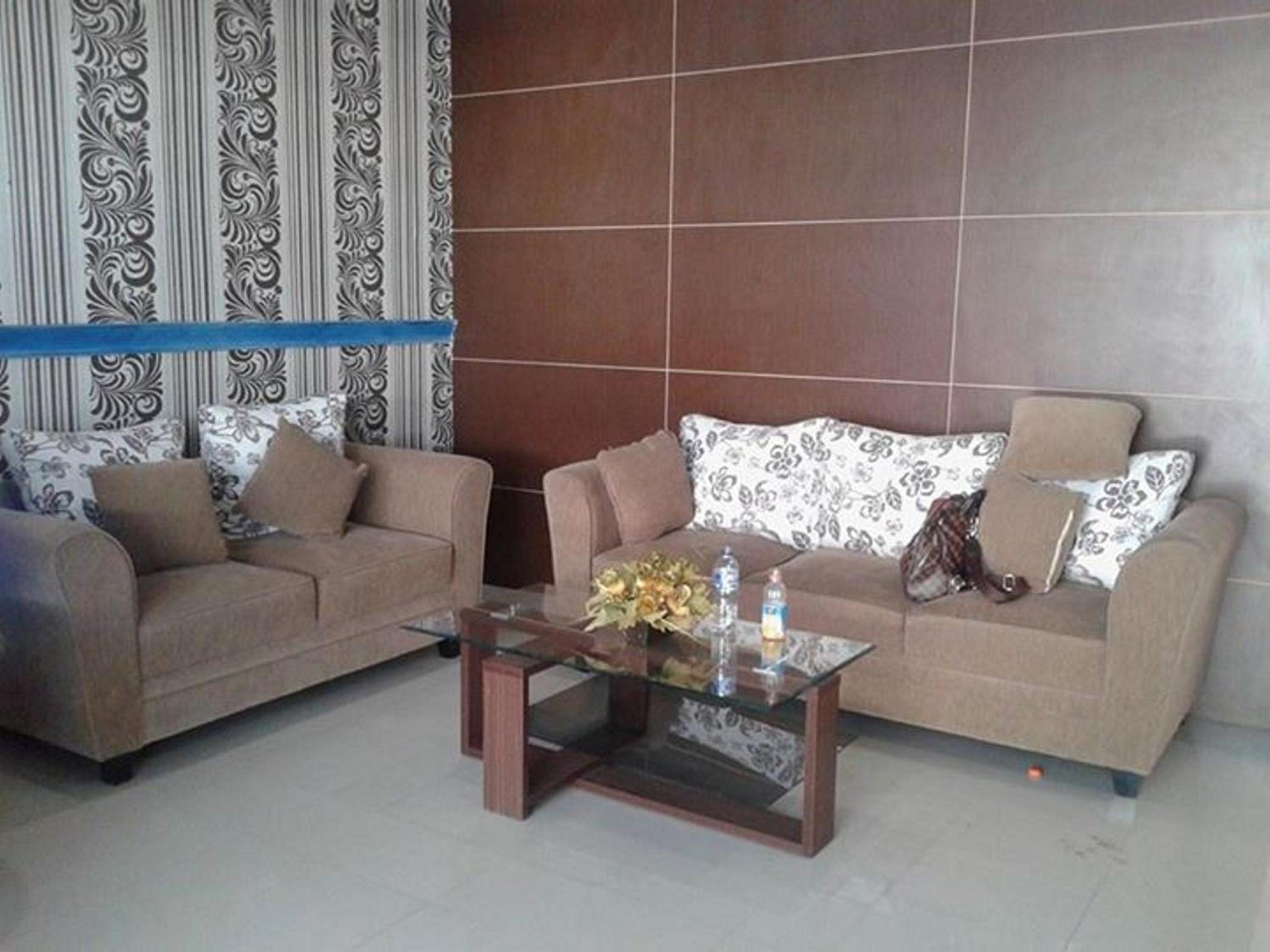RedDoorz Syariah near RSUD Ainun Habibie Gorontalo