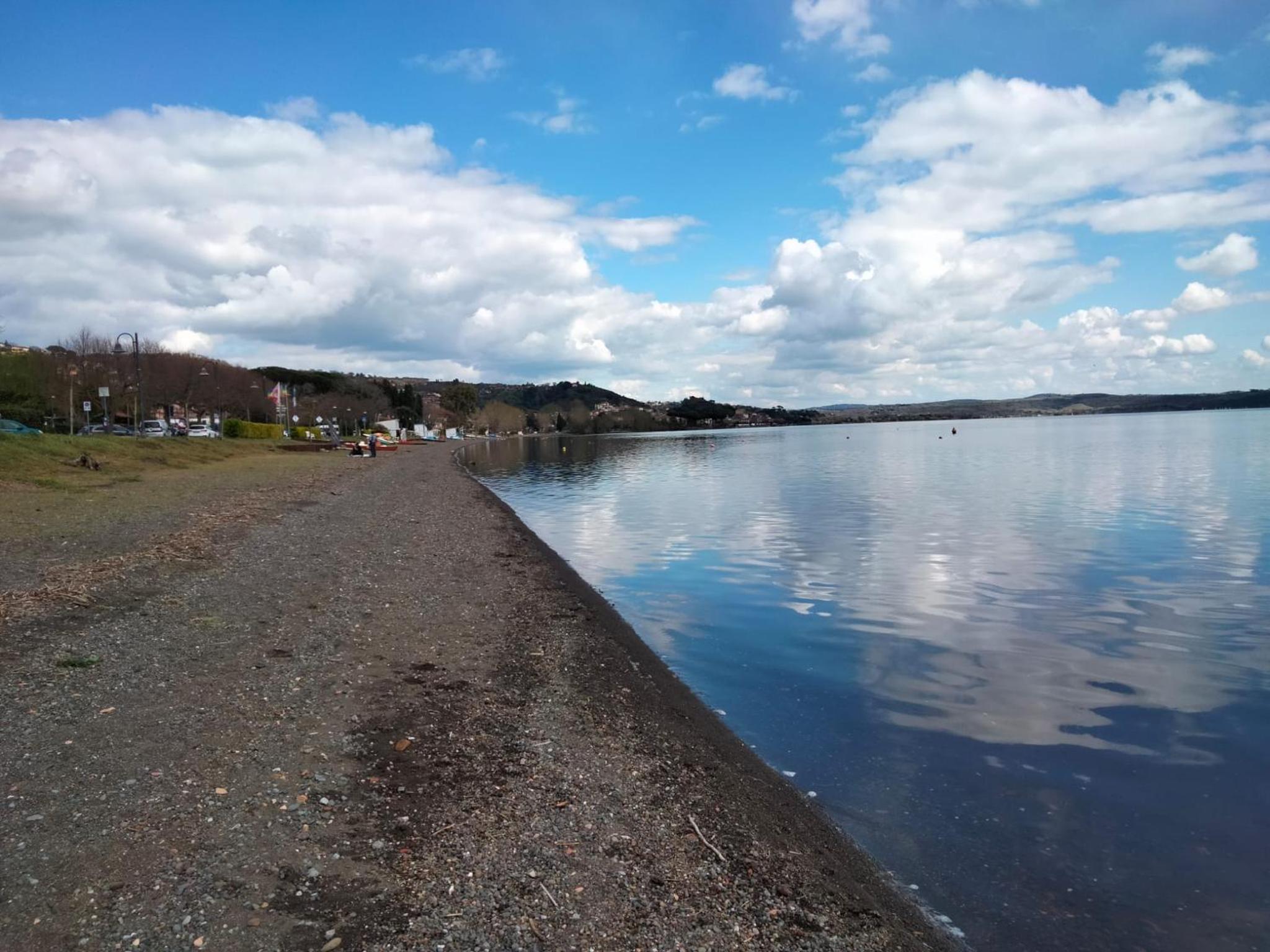Sguardo sul lago view 4