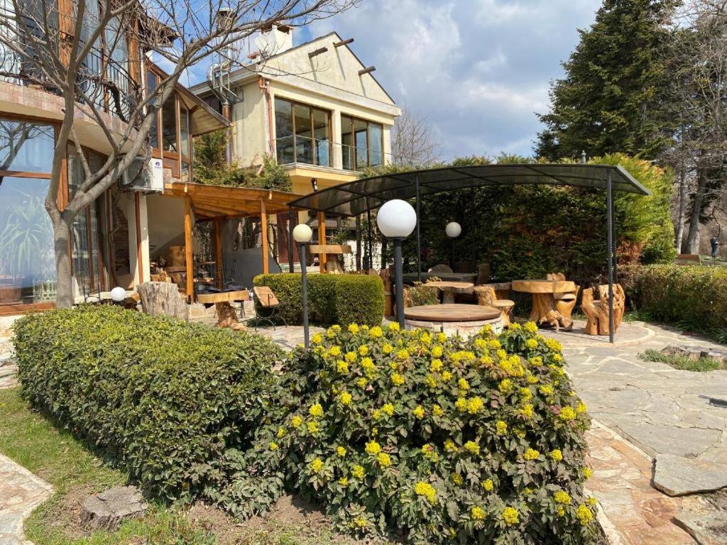 Villa Maxim