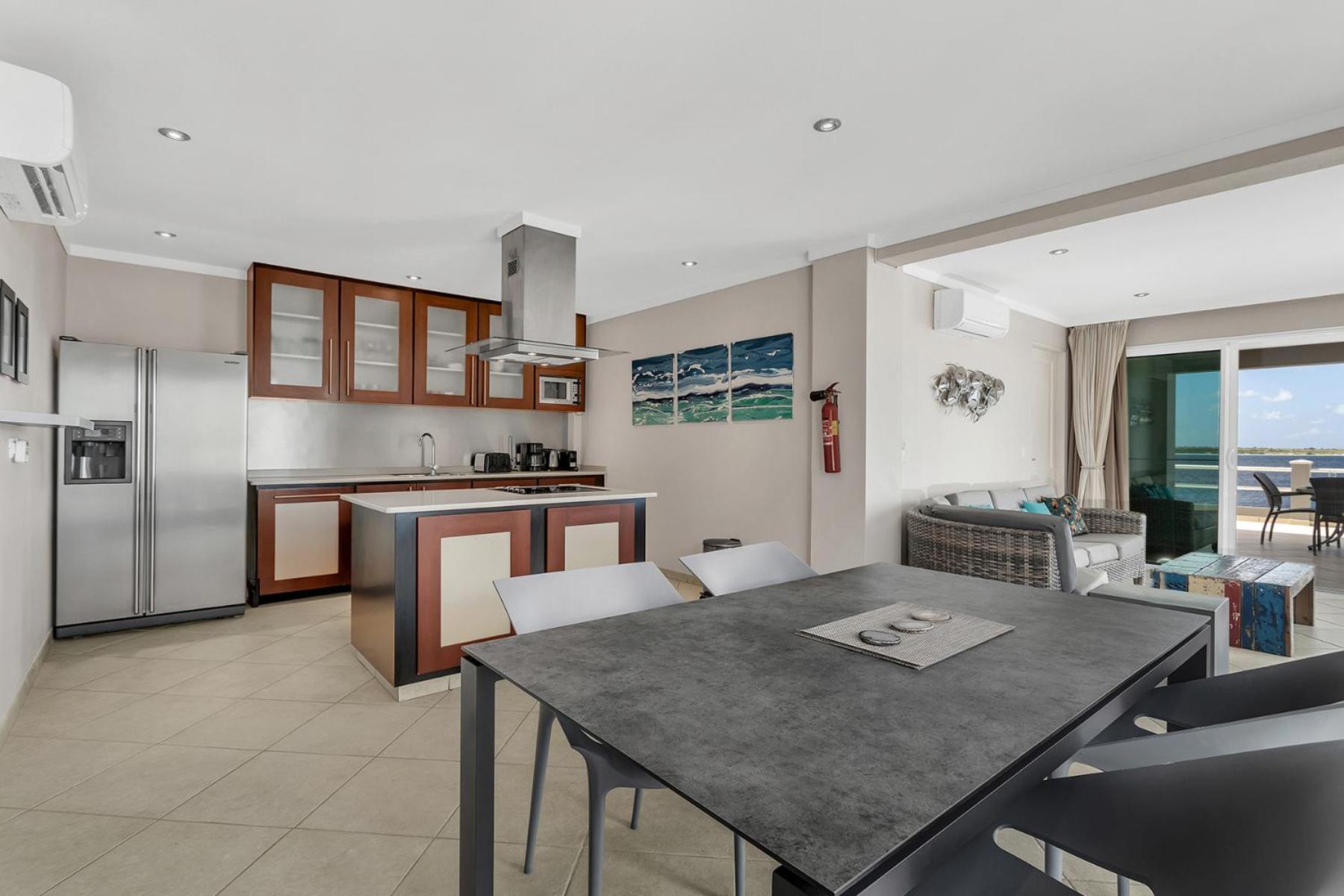 Den Laman Condominium Tuna