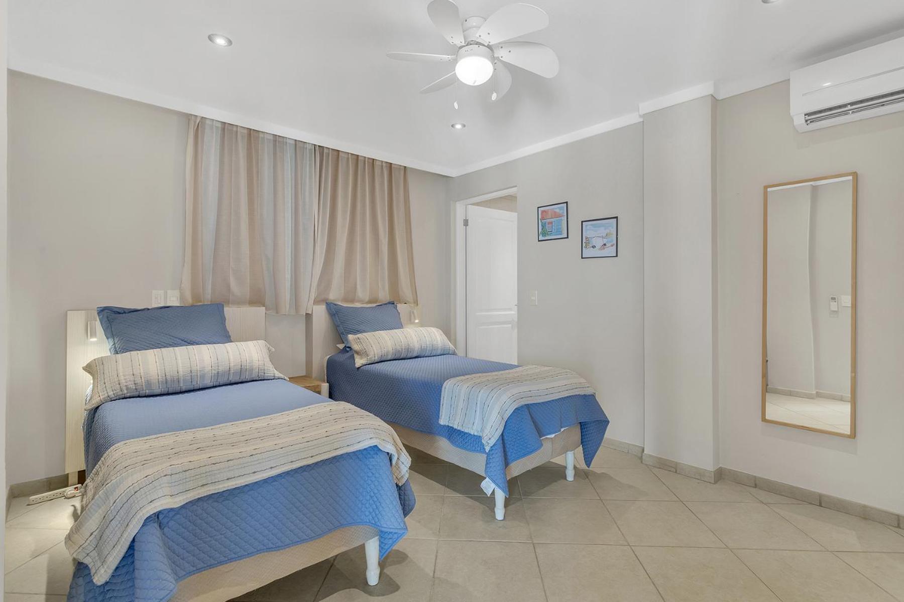 Den Laman Condominium Tuna