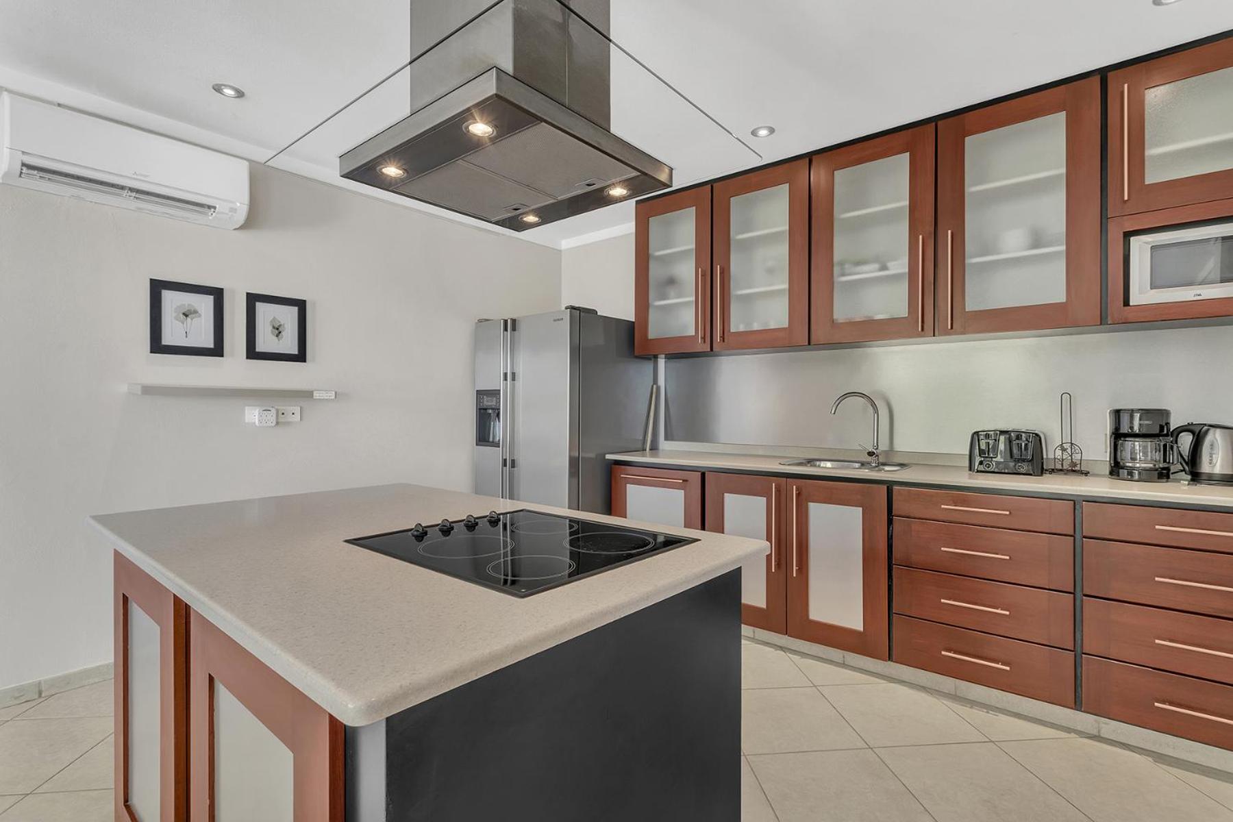 Den Laman Condominium Tuna