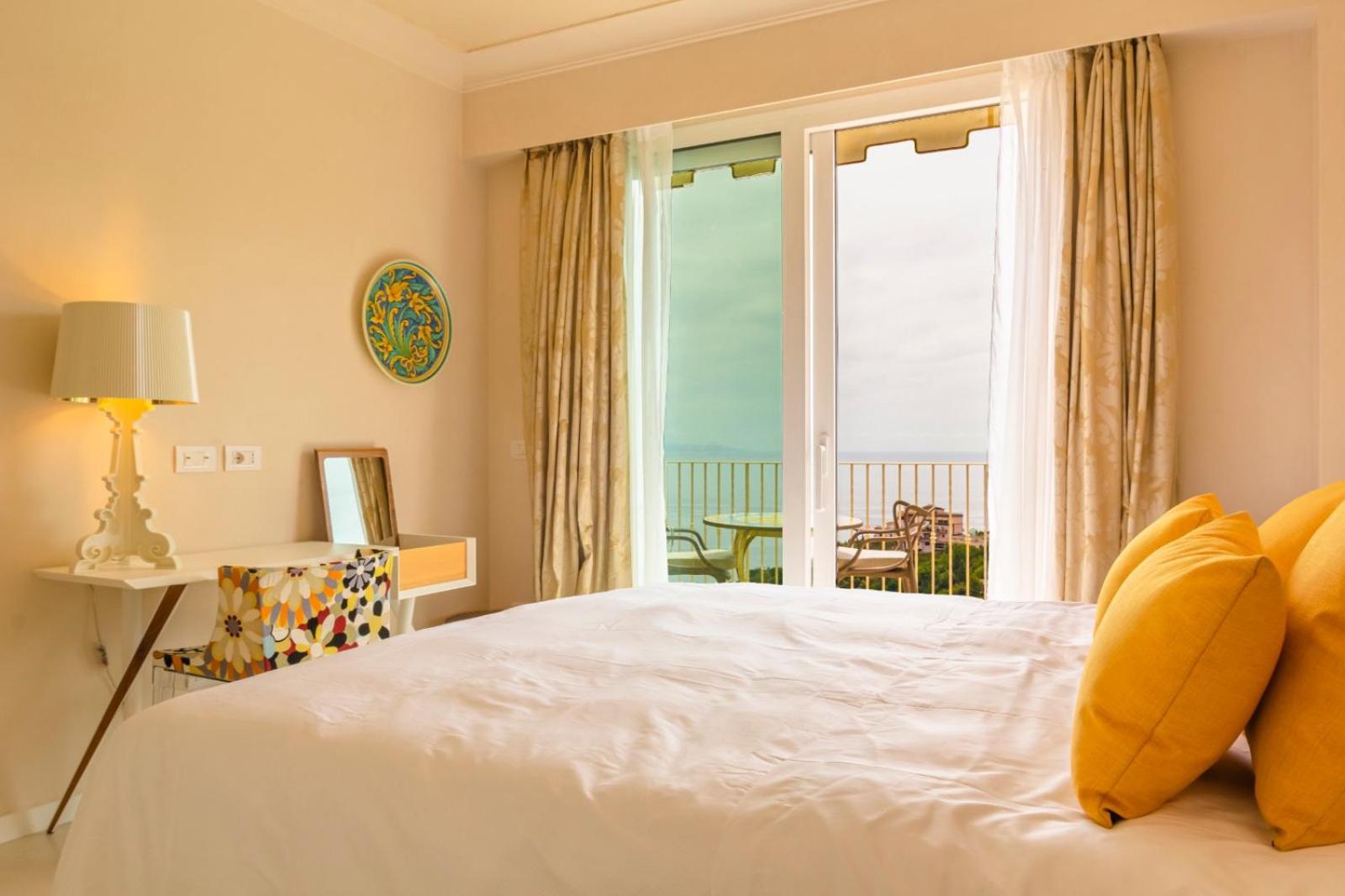 Taormina Skyline photo 2