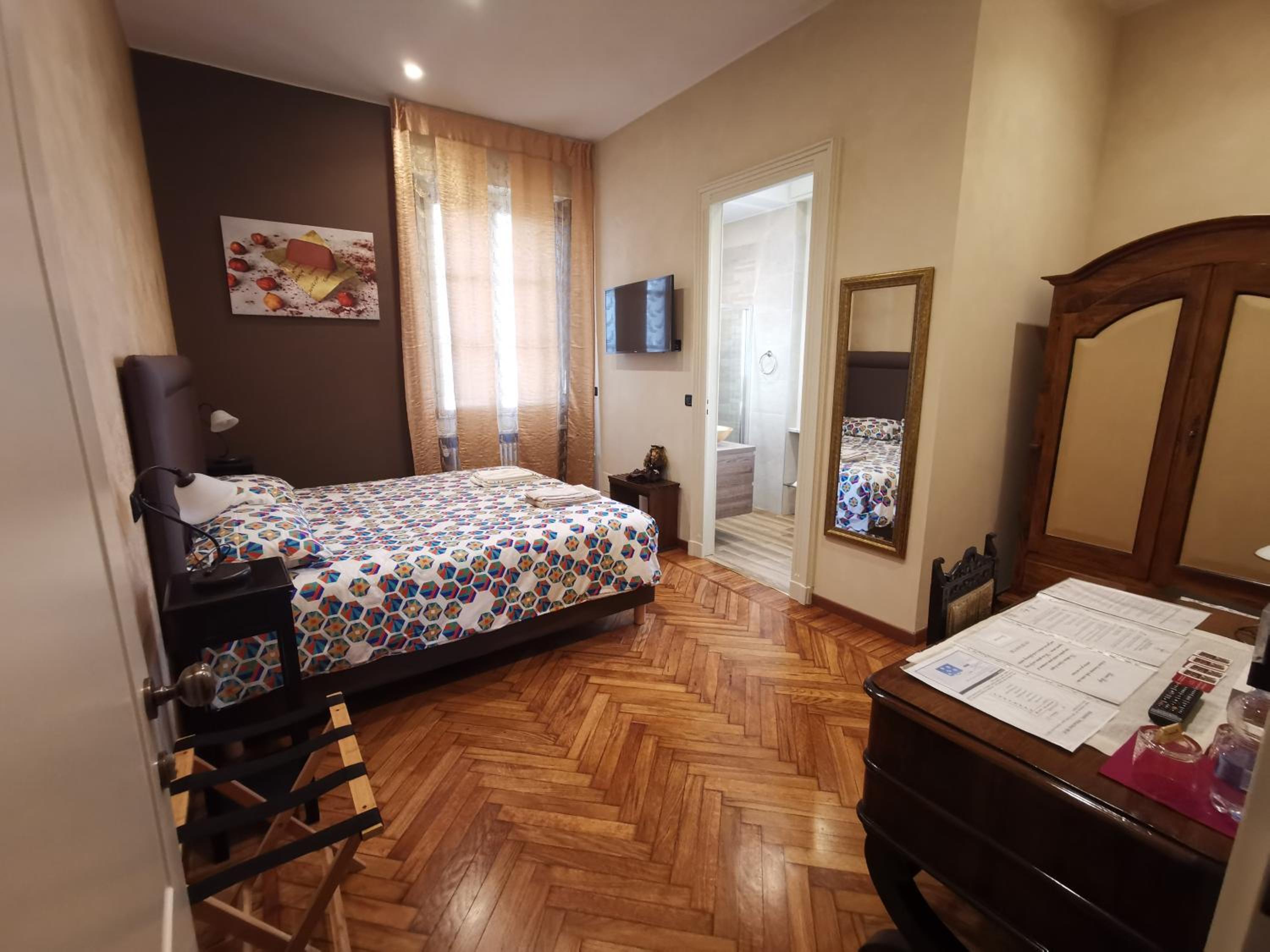 Photo 6