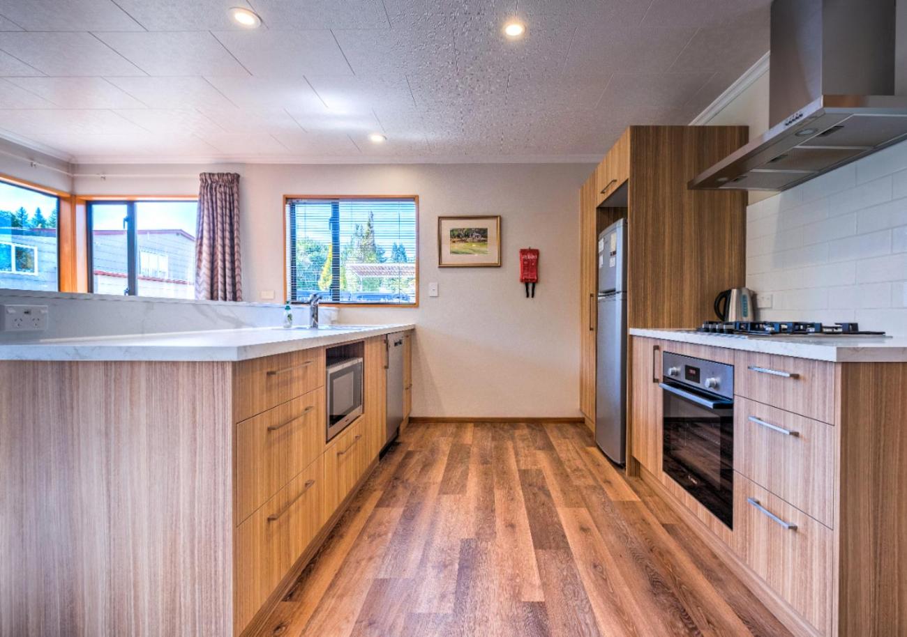 7b Denby Place view 5