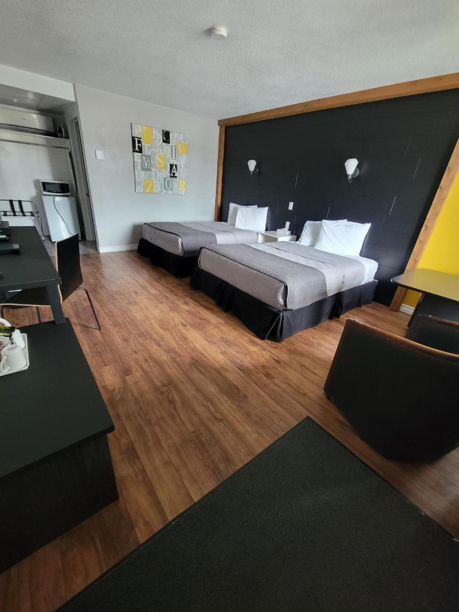 Hotel Motel Le Riviera - Image 1