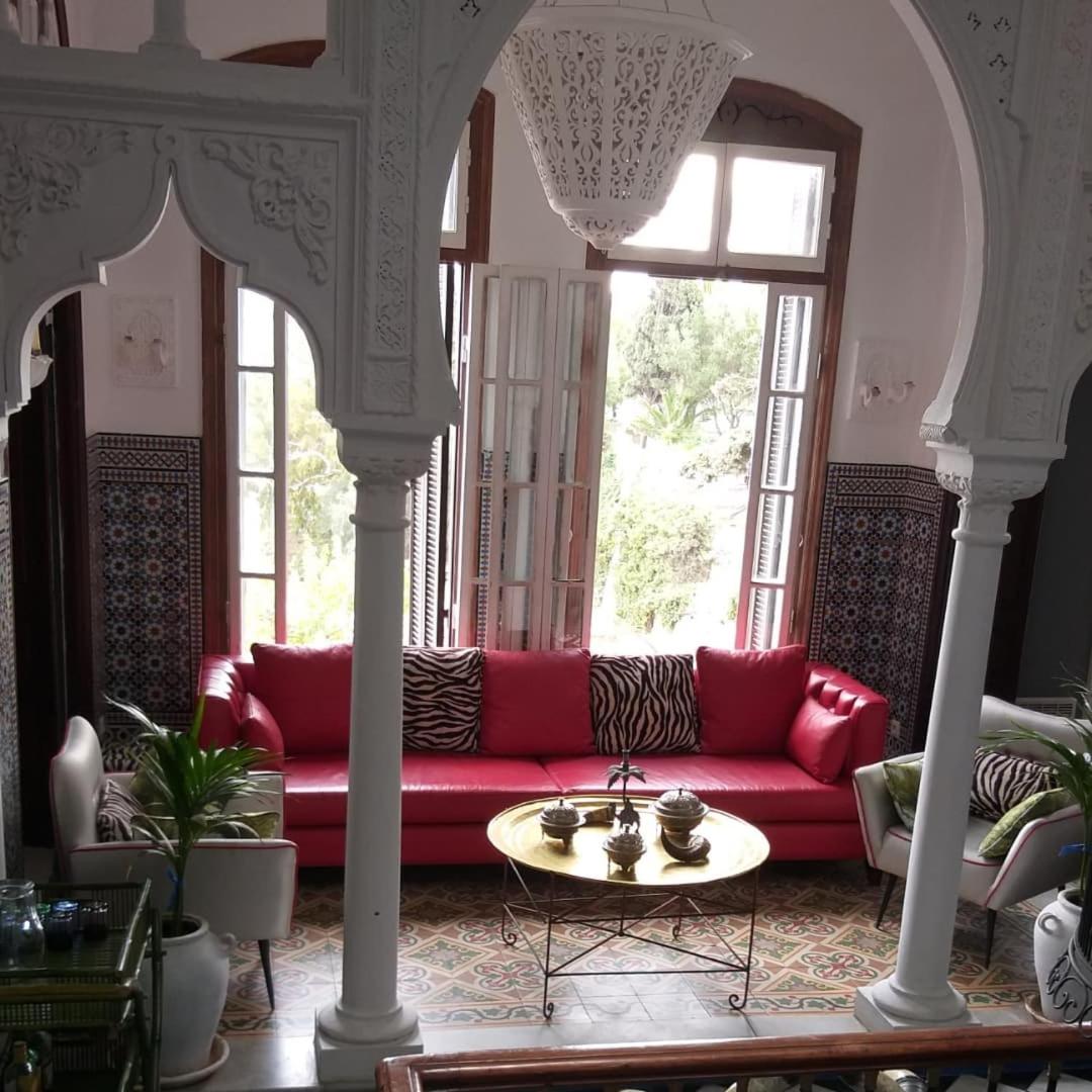 lounge