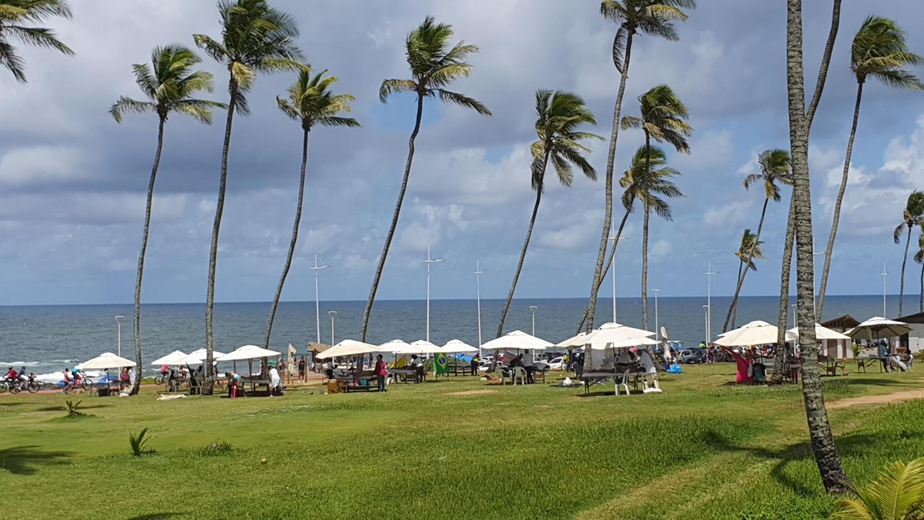 FLAT Jardim de Alah - Frente Praia