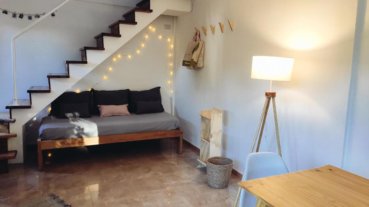 Casa con jardín y cochera ¡A 5 minutos del lago!