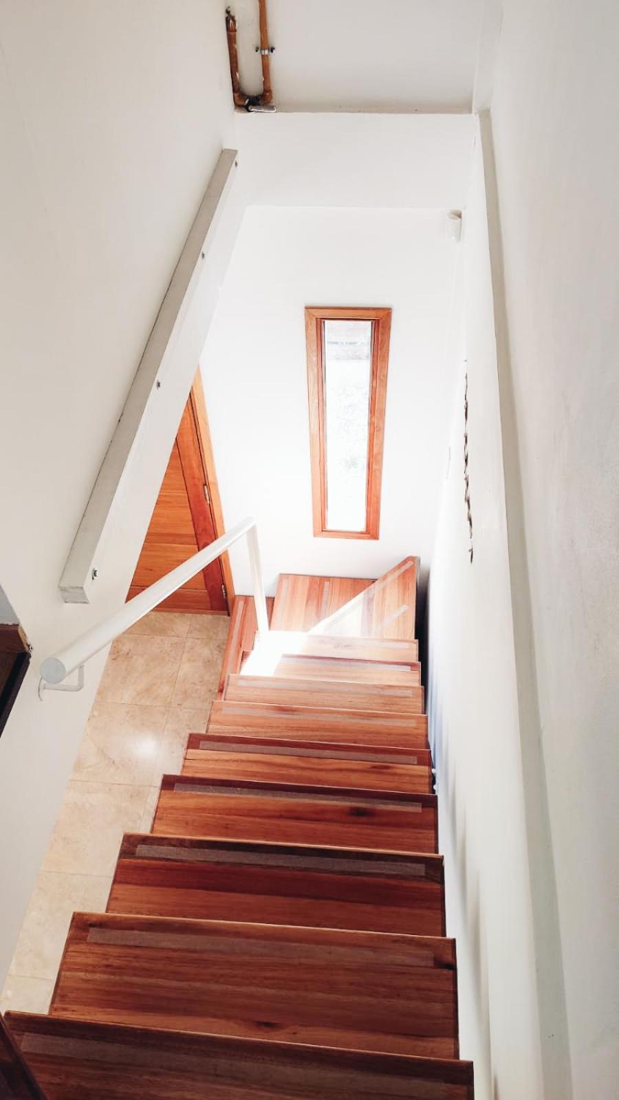 Casa con jardín y cochera ¡A 5 minutos del lago!