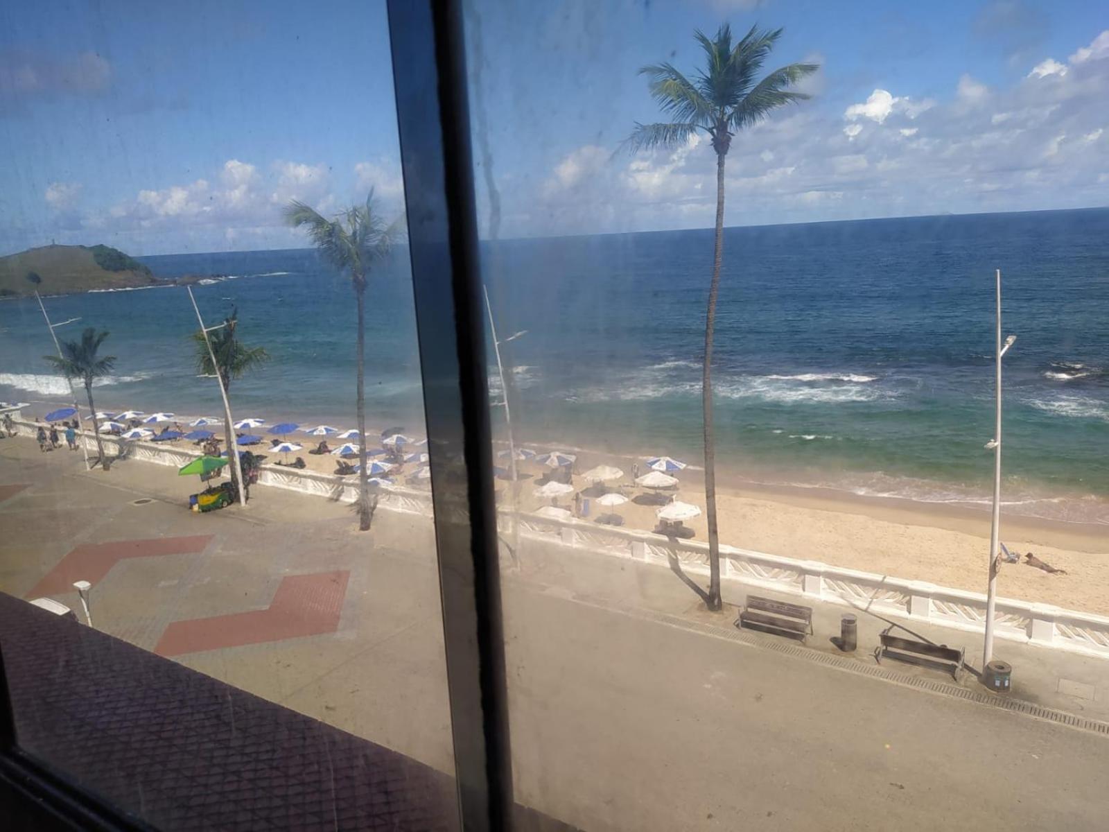 Flat no Farol da Barra