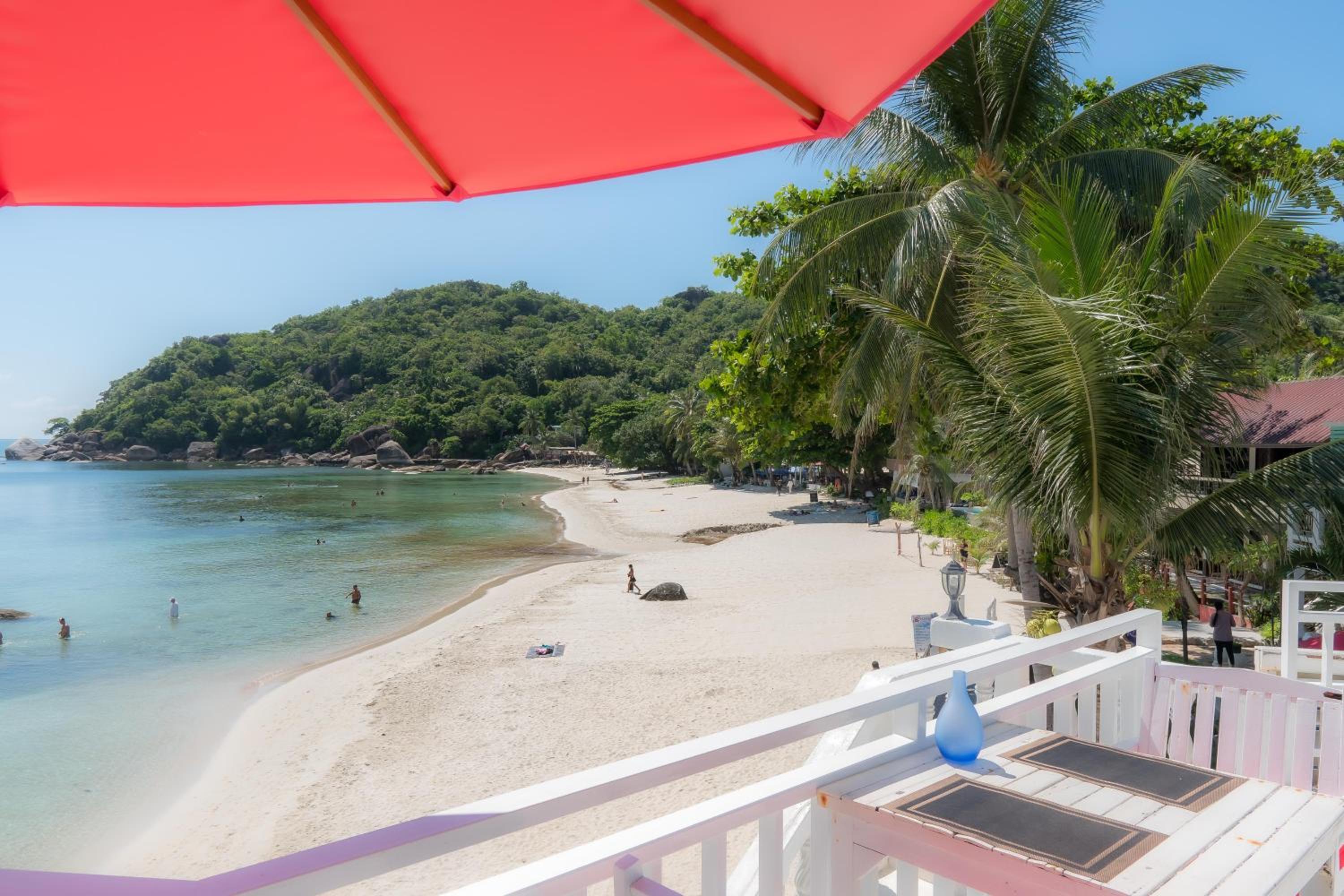 Crystal Bay Beach Resort 80