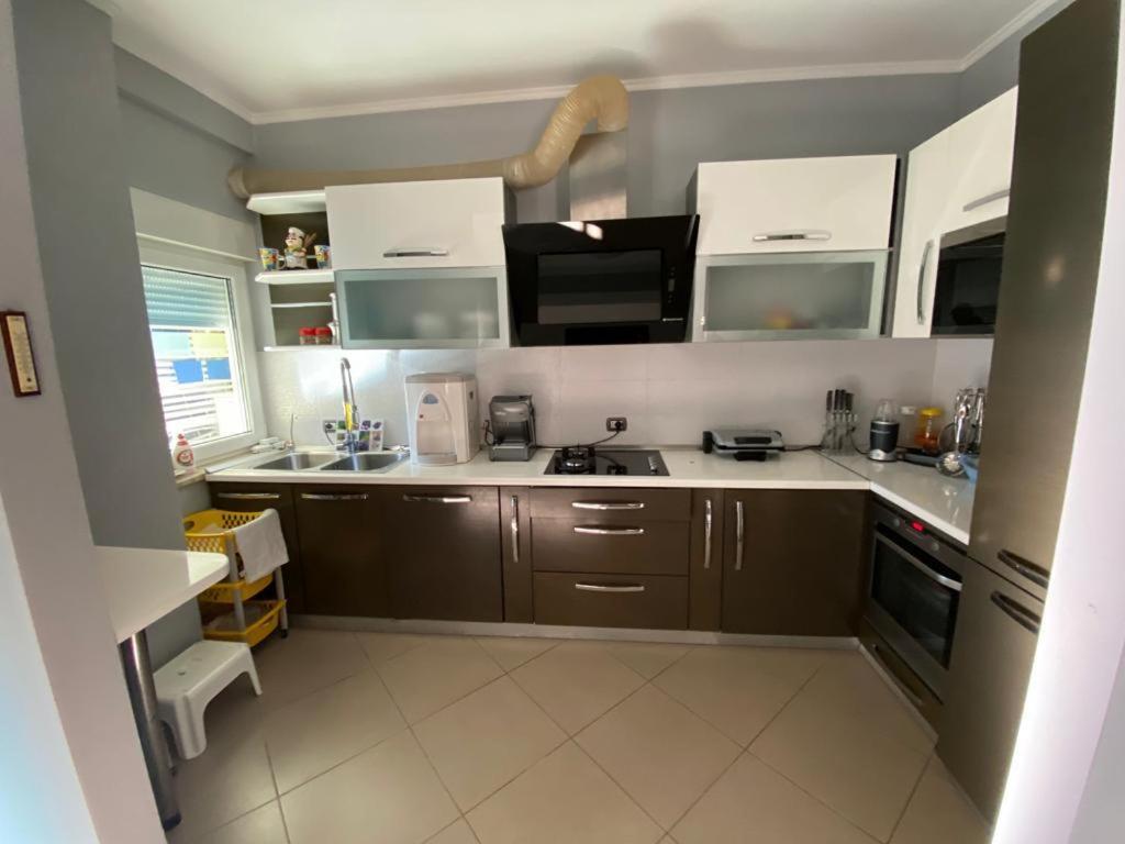 Villa Shera