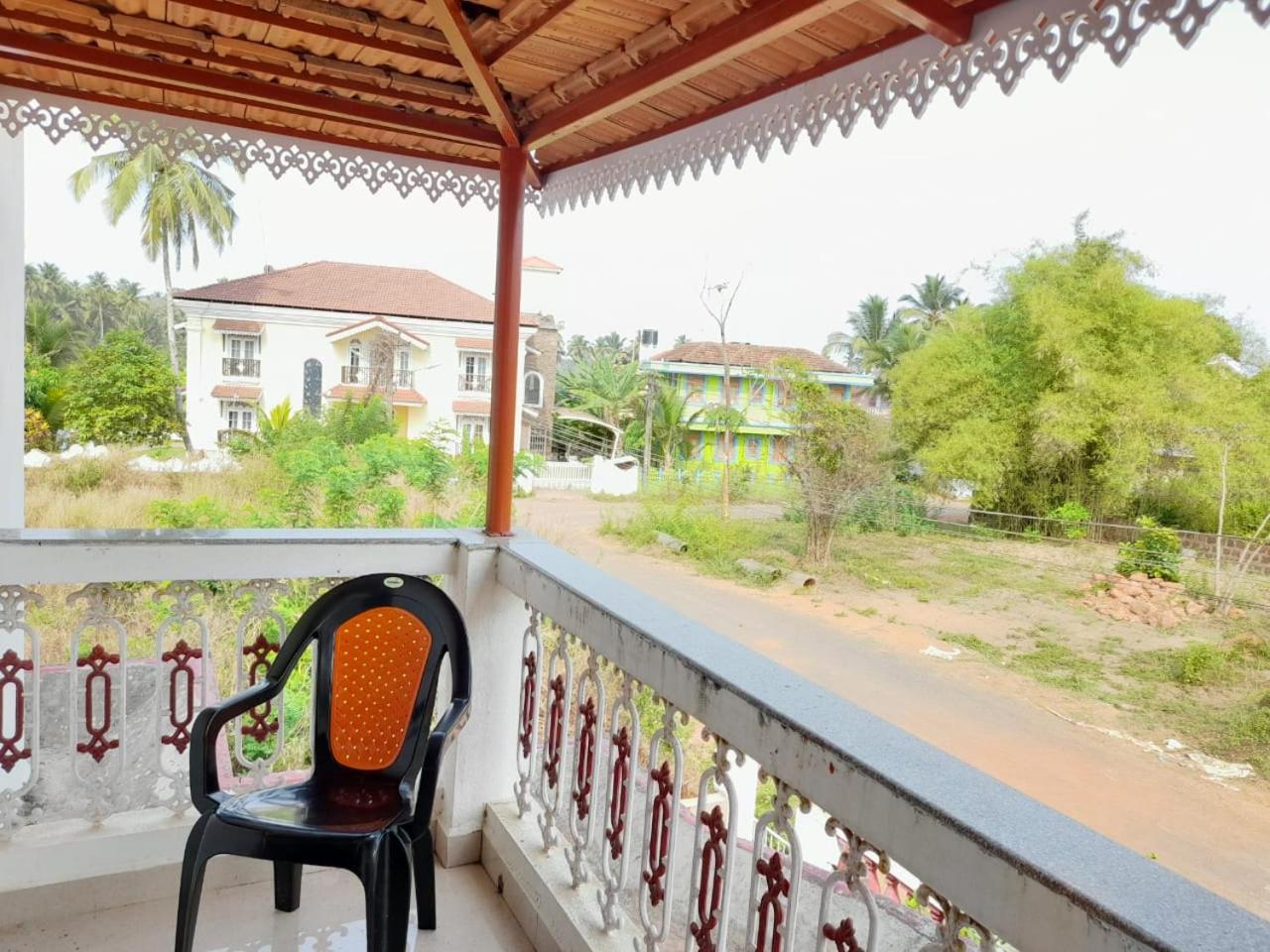White House Deluxe Villa view 3