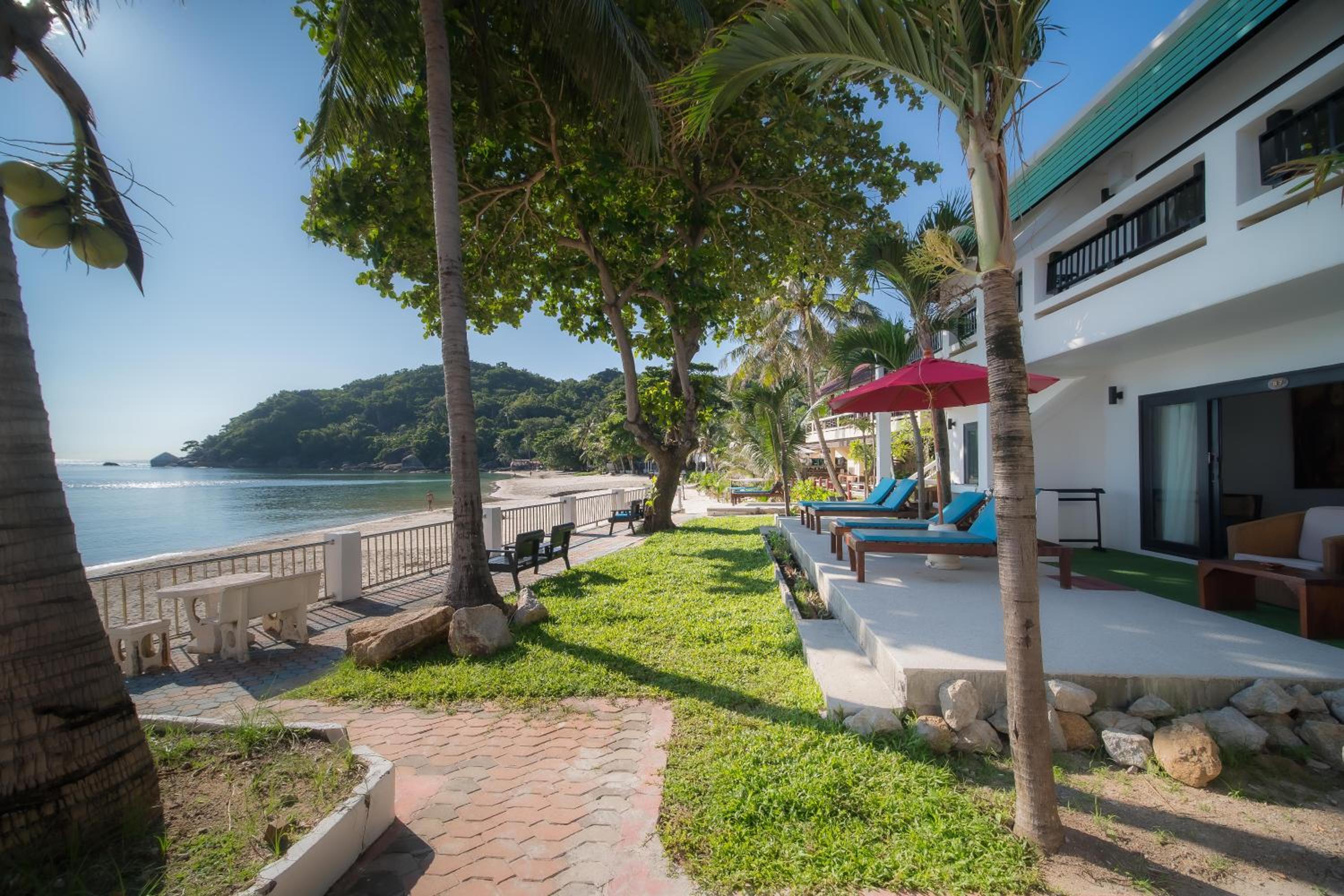Crystal Bay Beach Resort 37