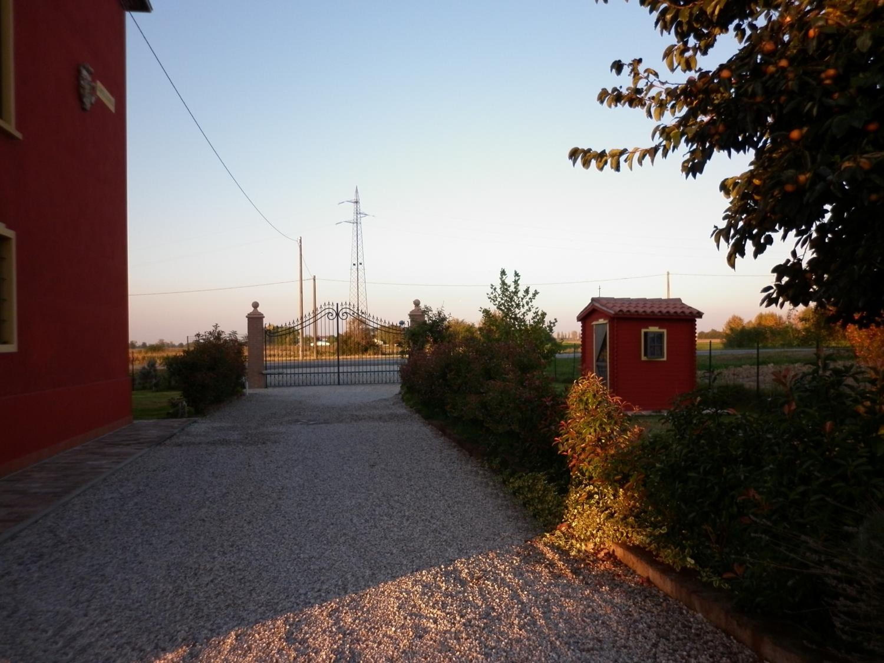 Photo 27
