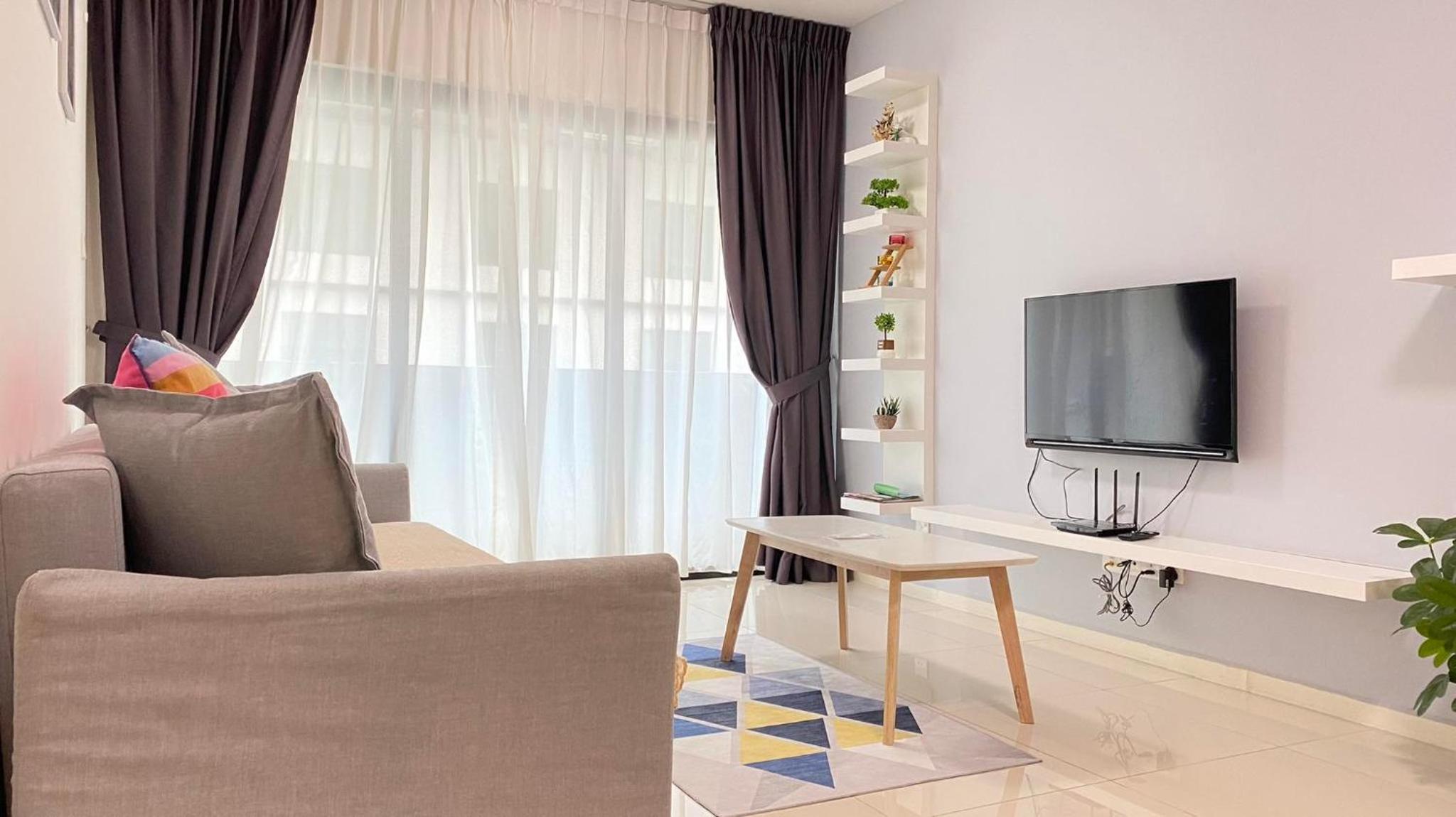 Suasana JB at JB Center Luxury Modern & Rustic 1BR Apt for Bussiness,Vacation trips