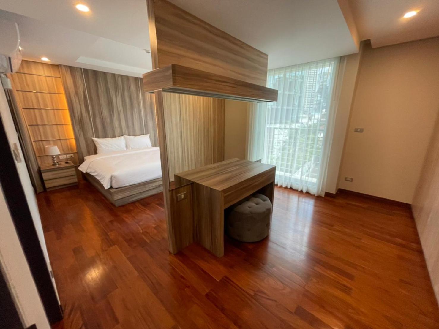 ViVi Avenue Thonglor