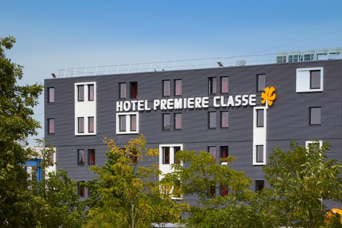 hotel building