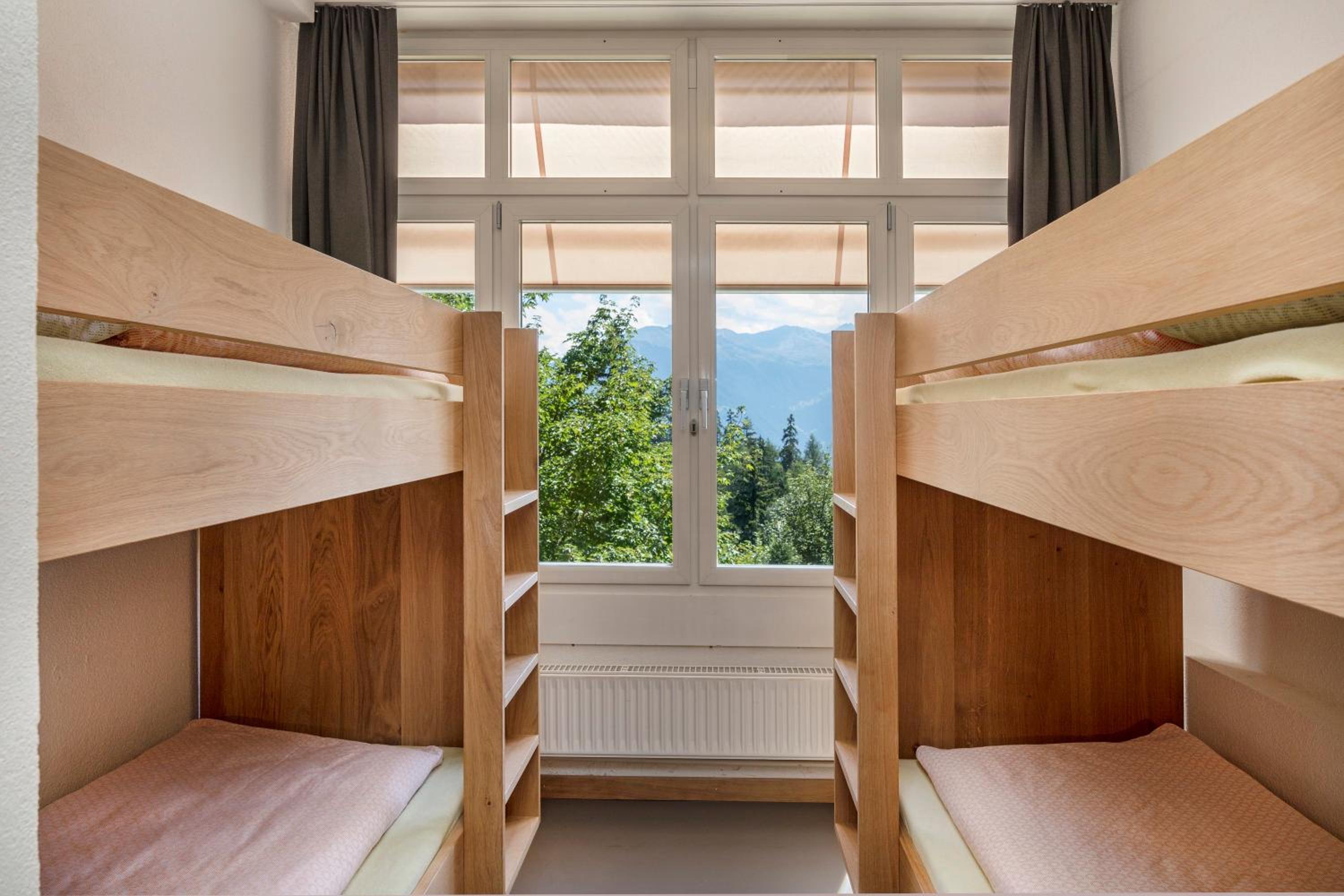 Crans-Montana Youth Hostel