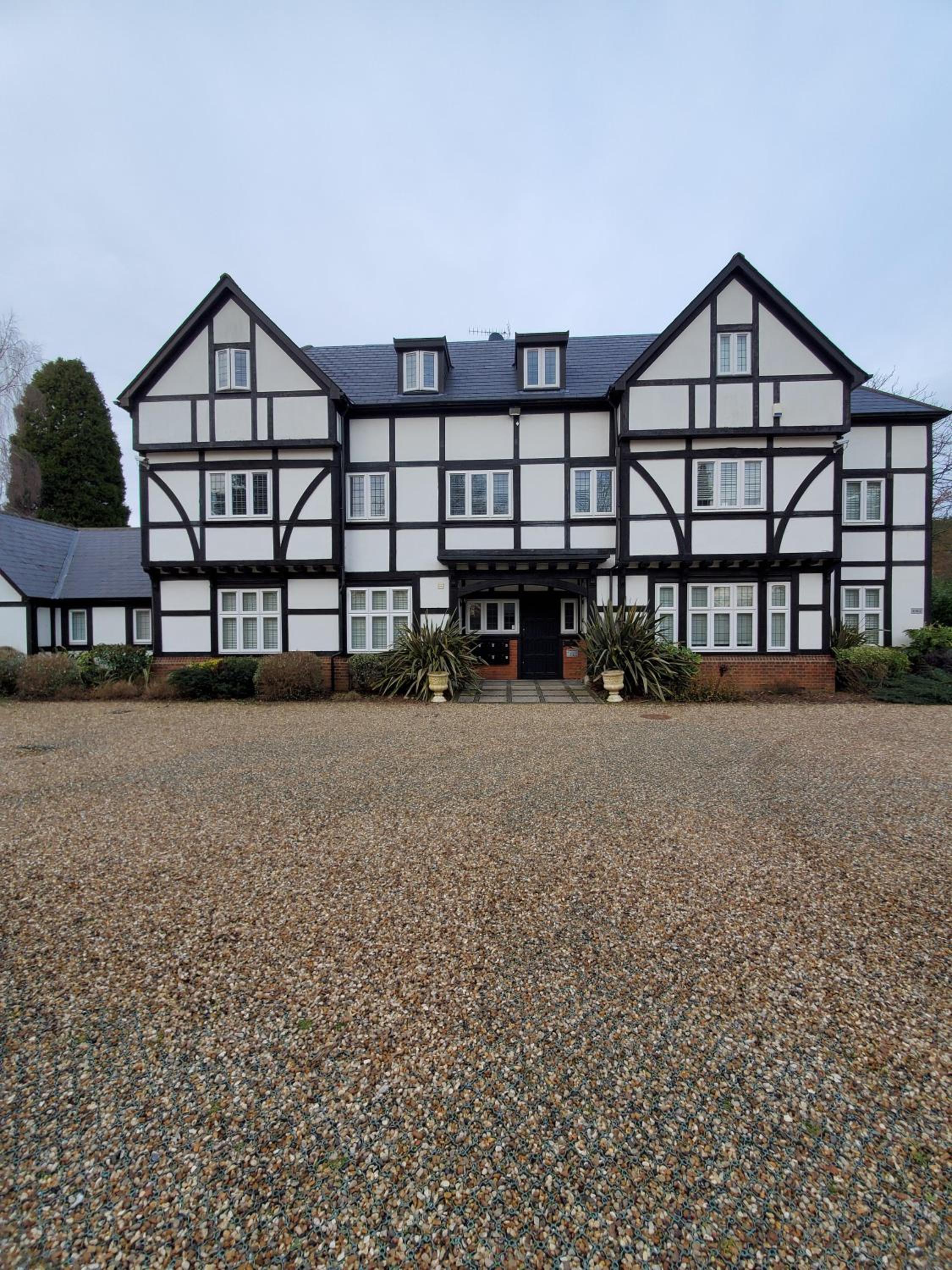 Purdis Farm - Flat 4 view 2