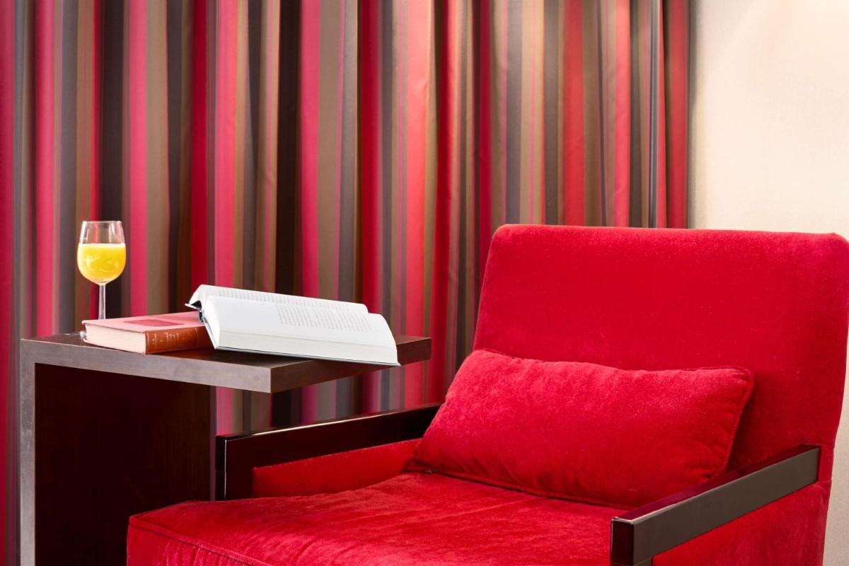 hotel reception