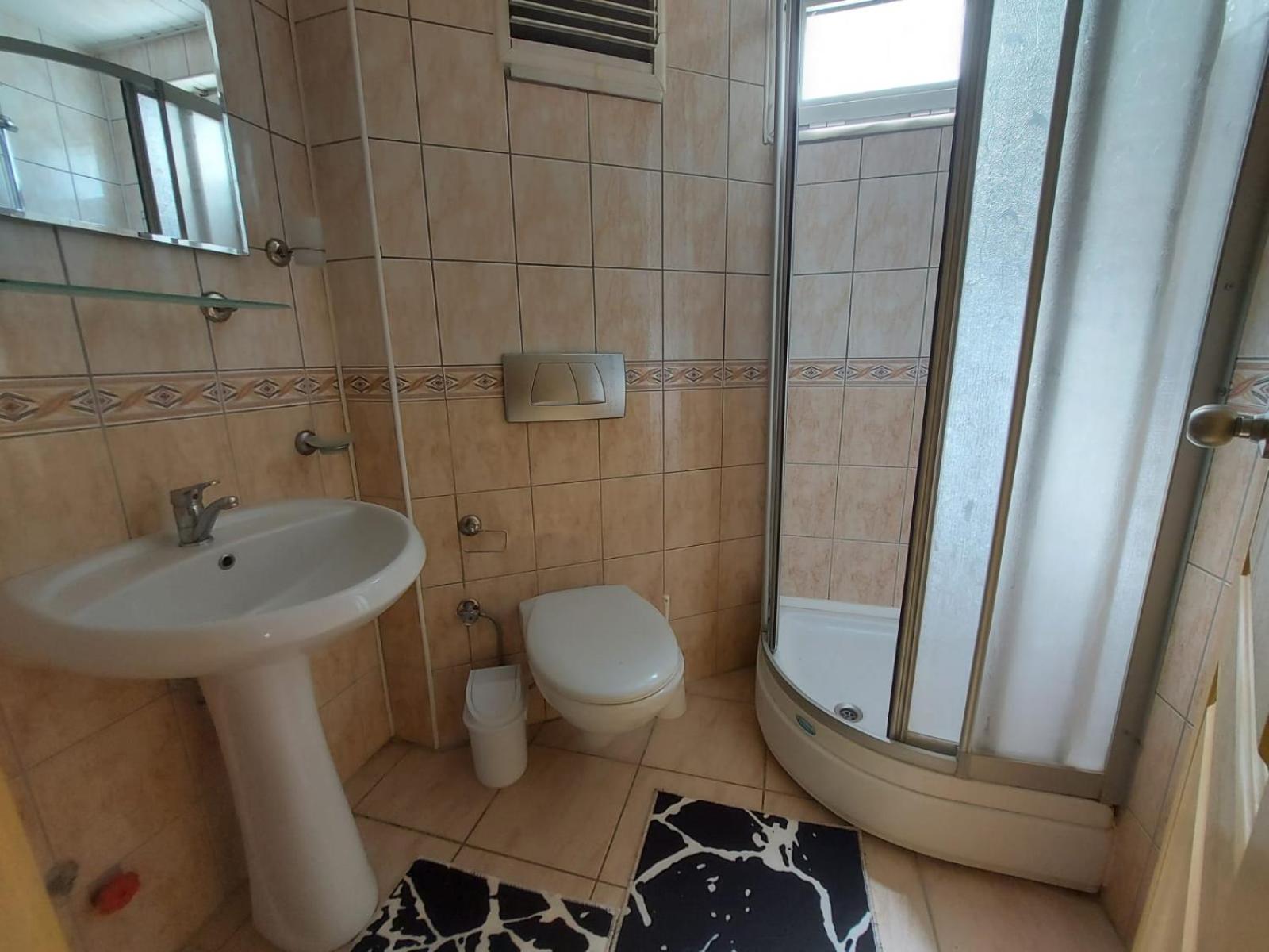 Summer rose hotel - Image 7