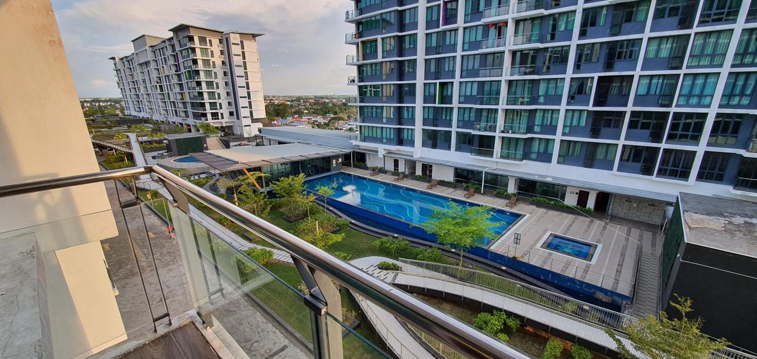 Business Smart & Family Friendly Stay at Vivacity LV7 view 4