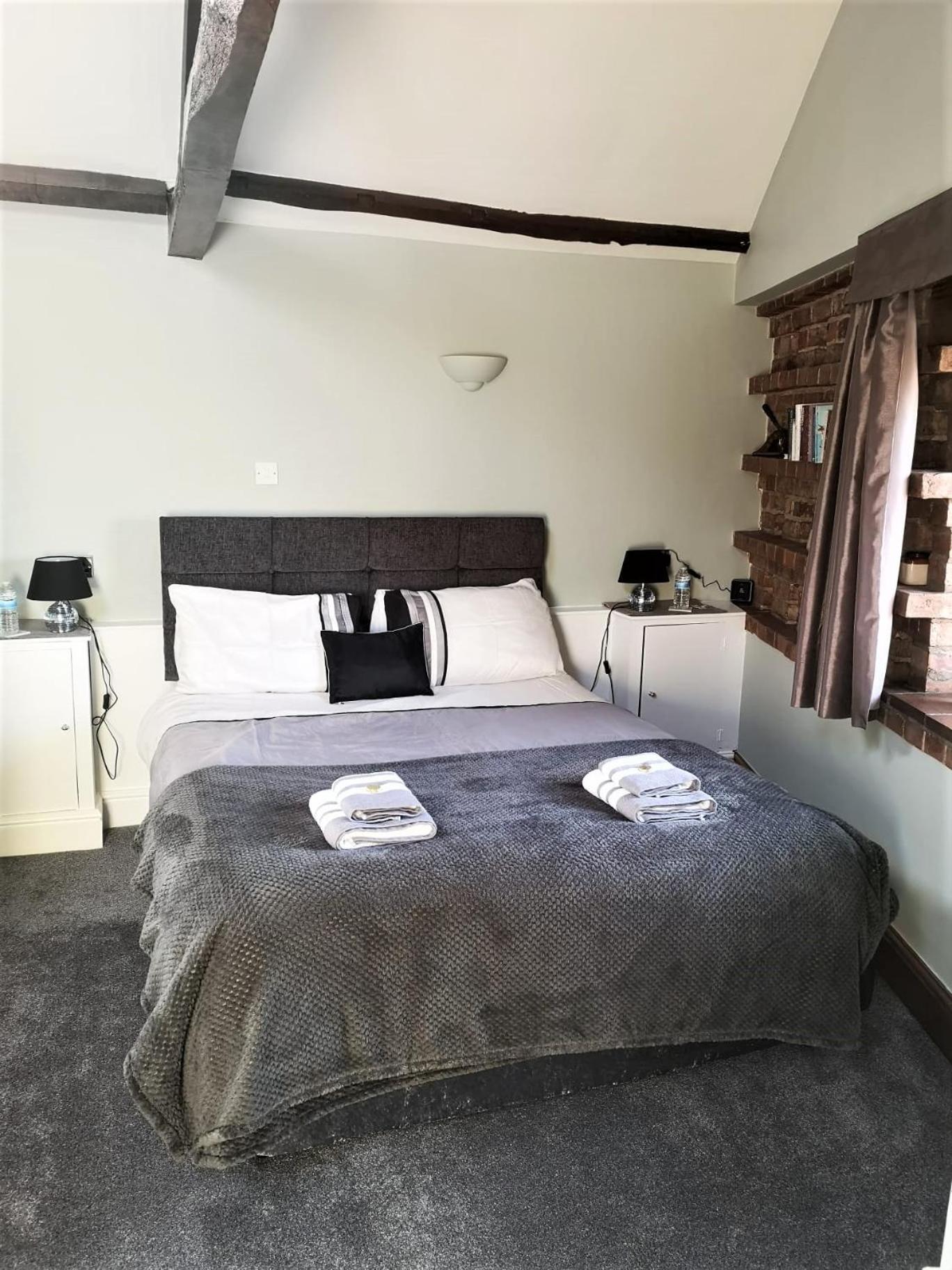 The Carriage House, Studio 3A view 3