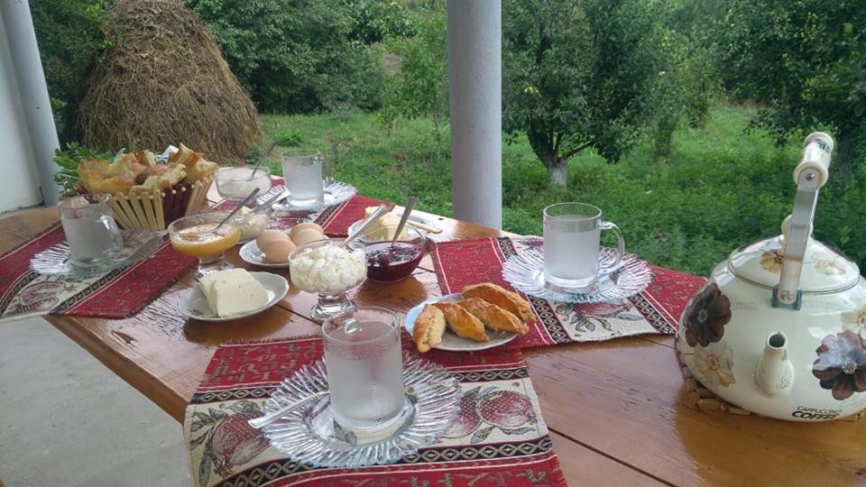 AMOJ B&B and Guest House