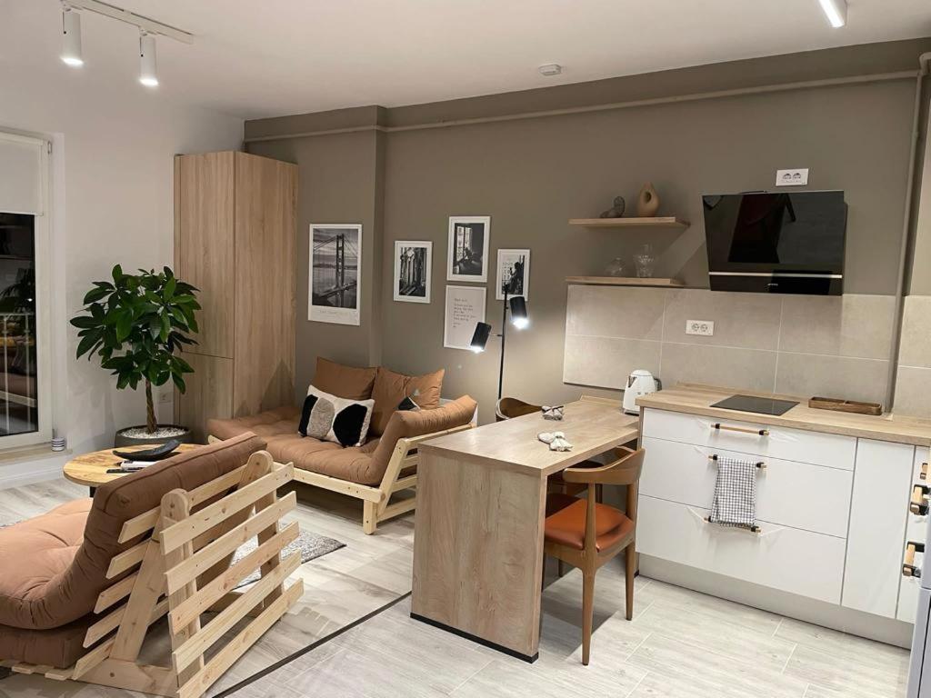 Shi Mi Junior Suite - Image 2