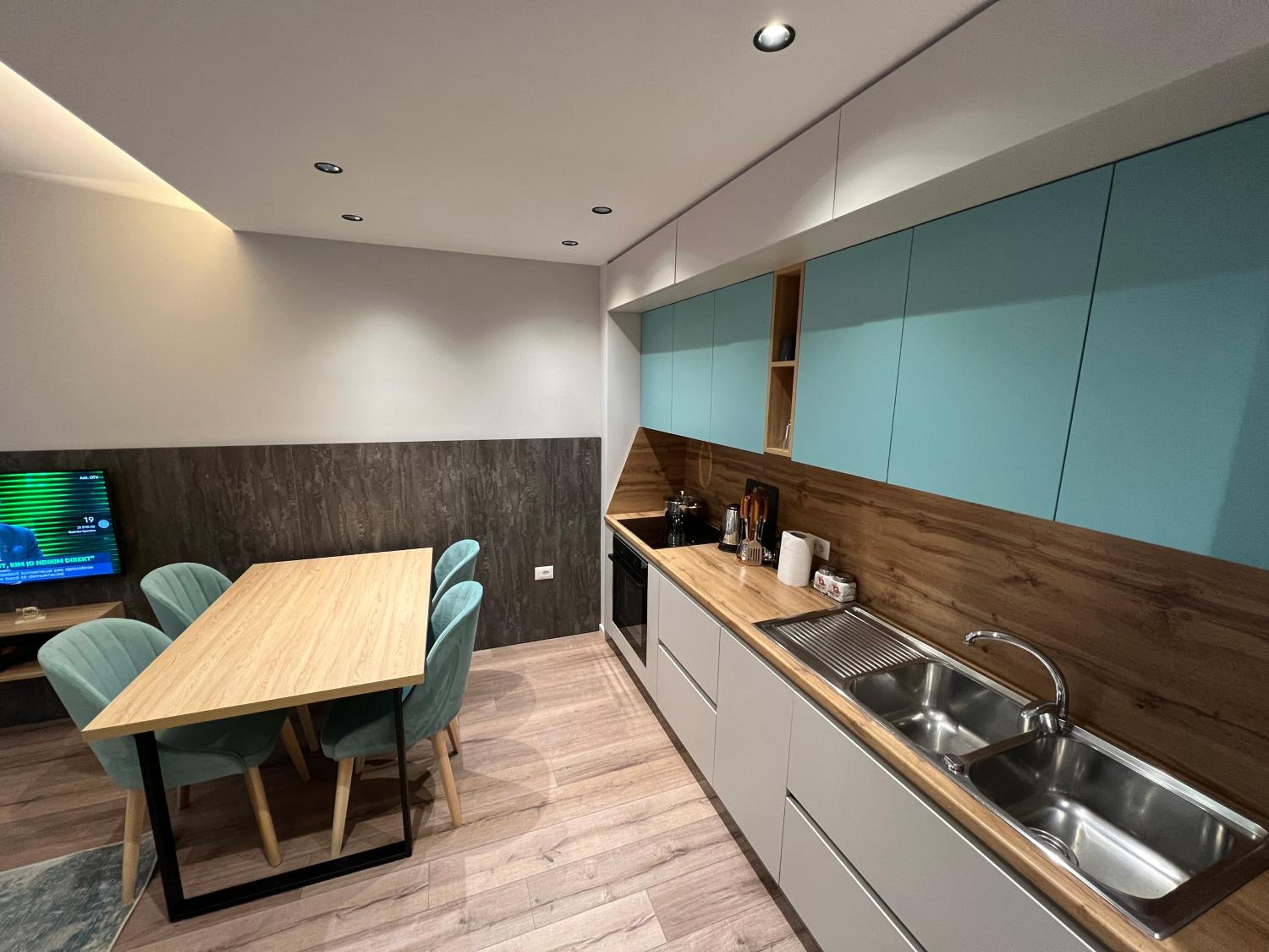 ERG APARTMENTS