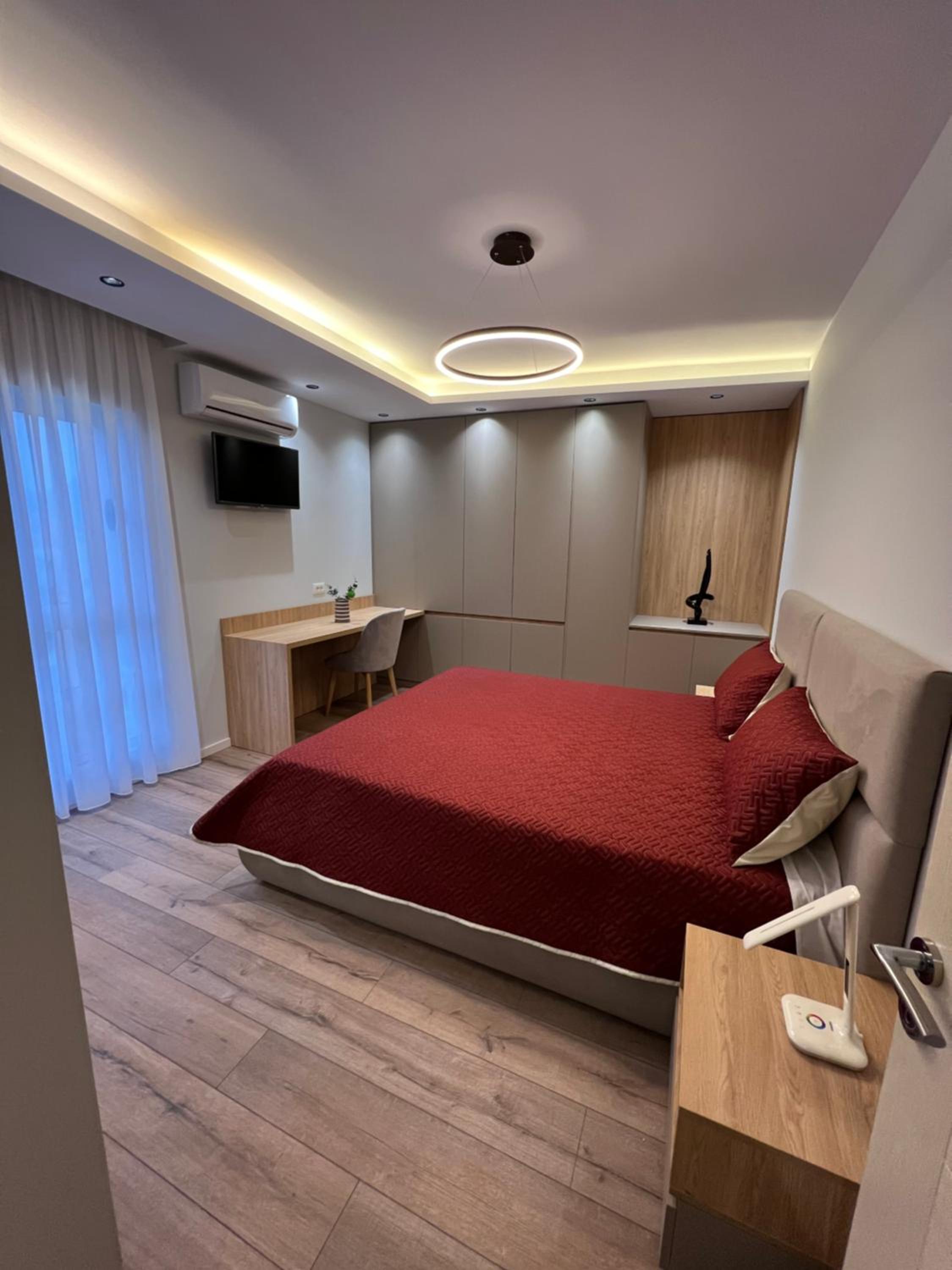 ERG APARTMENTS