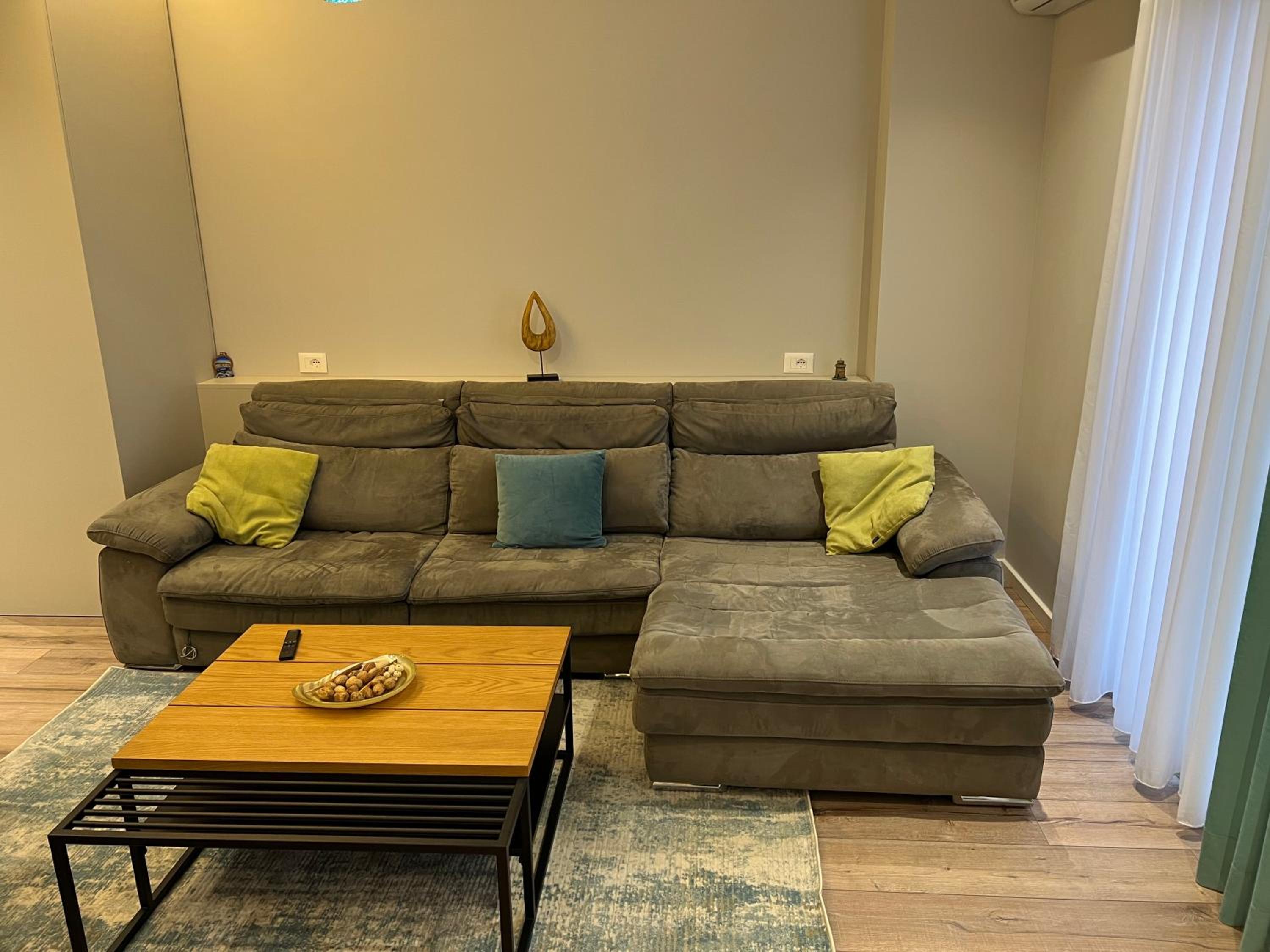 ERG APARTMENTS