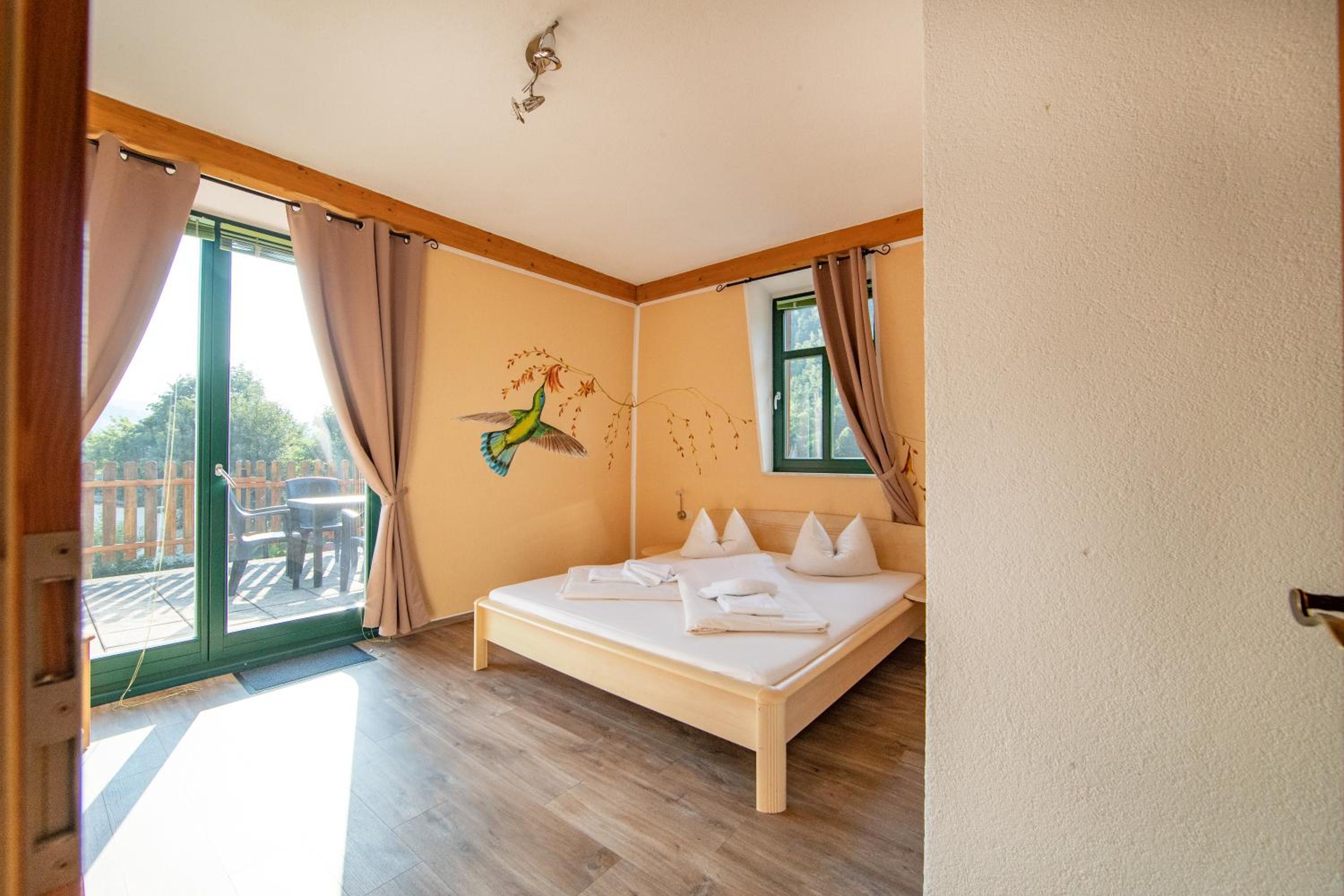 Photo 35