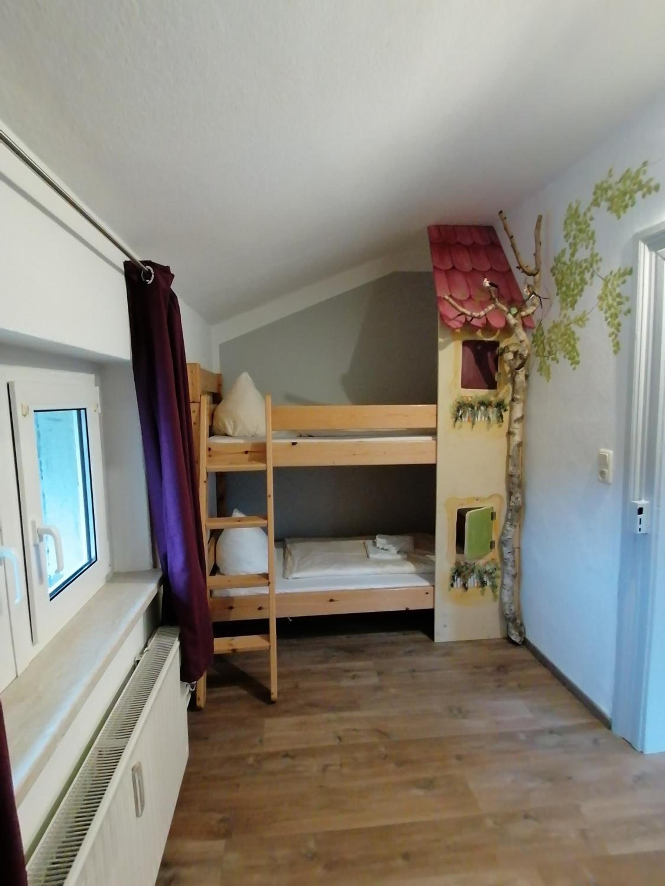 Photo 49