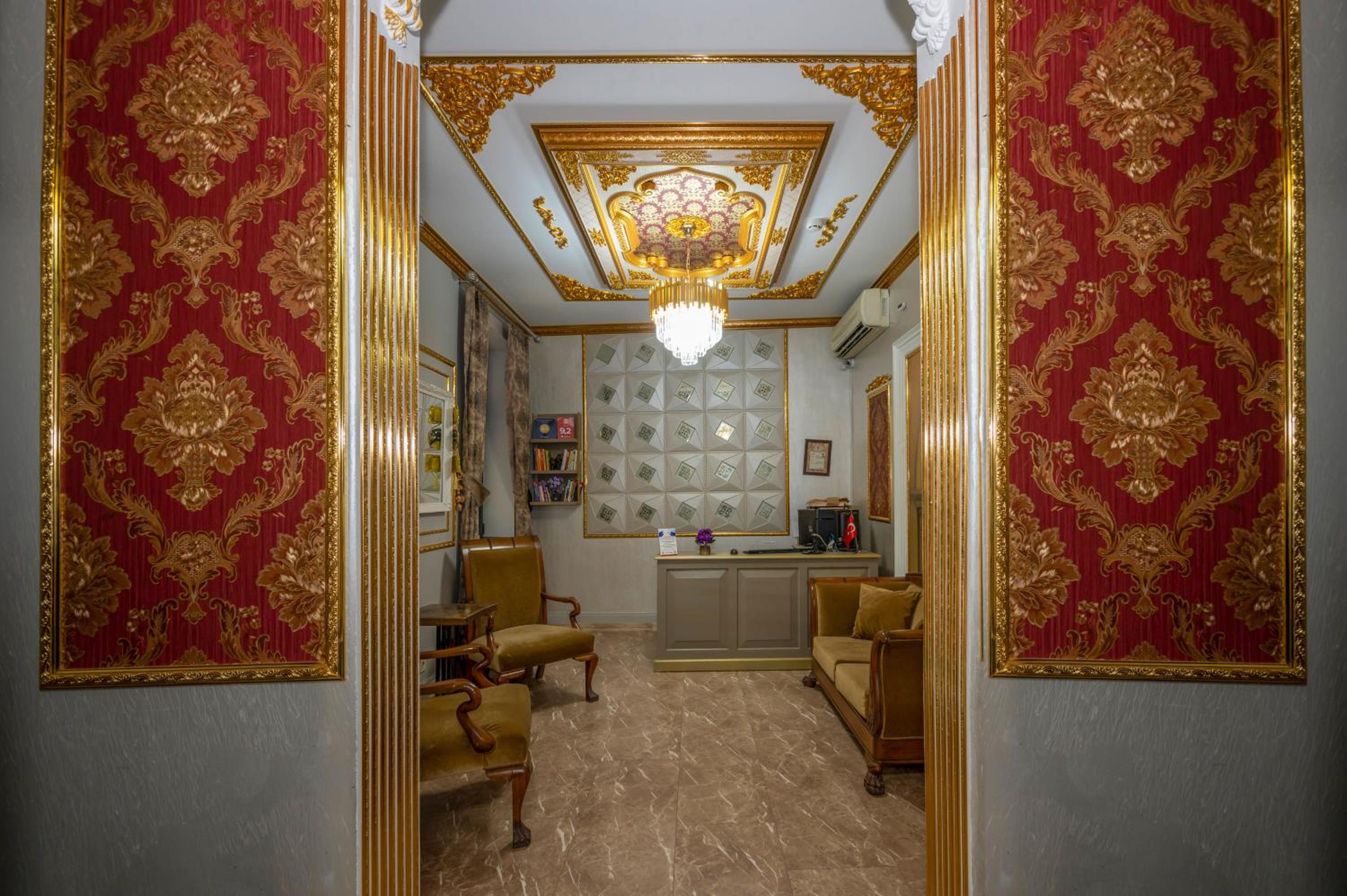 Hotel Next2 becomes Next2 Otel. - Image 50