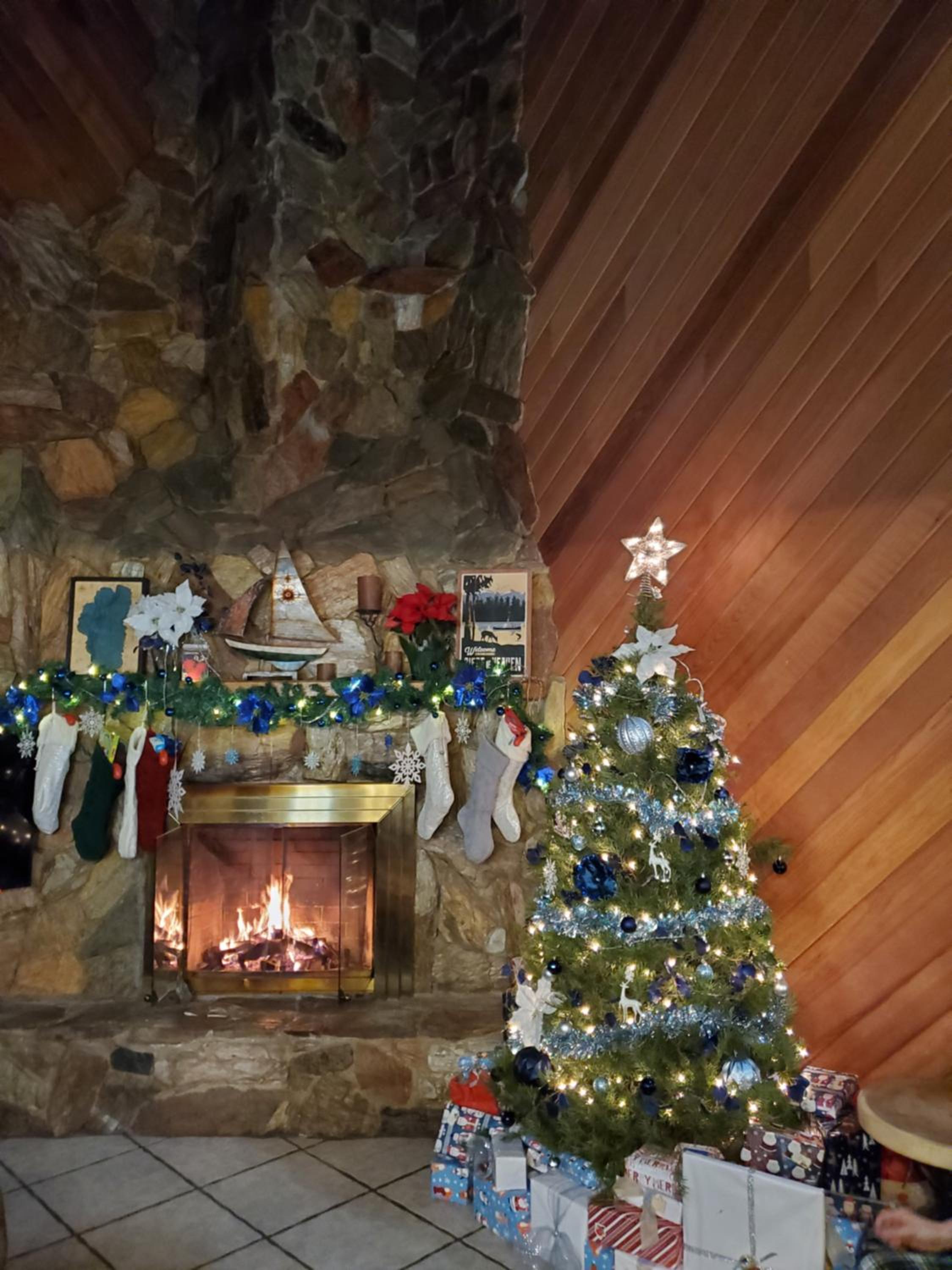 Mountain Cabin in Zephyr Cove beach, slopes, and hot tub - Property Image 20