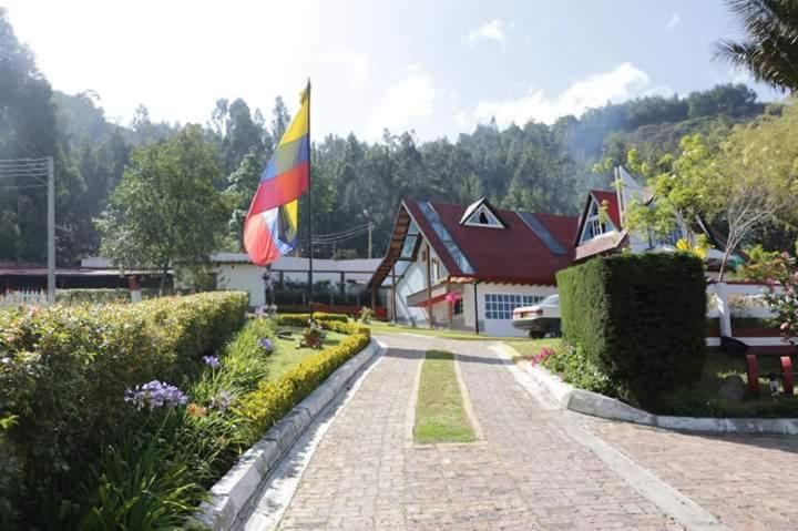 La Loma Del Sol
