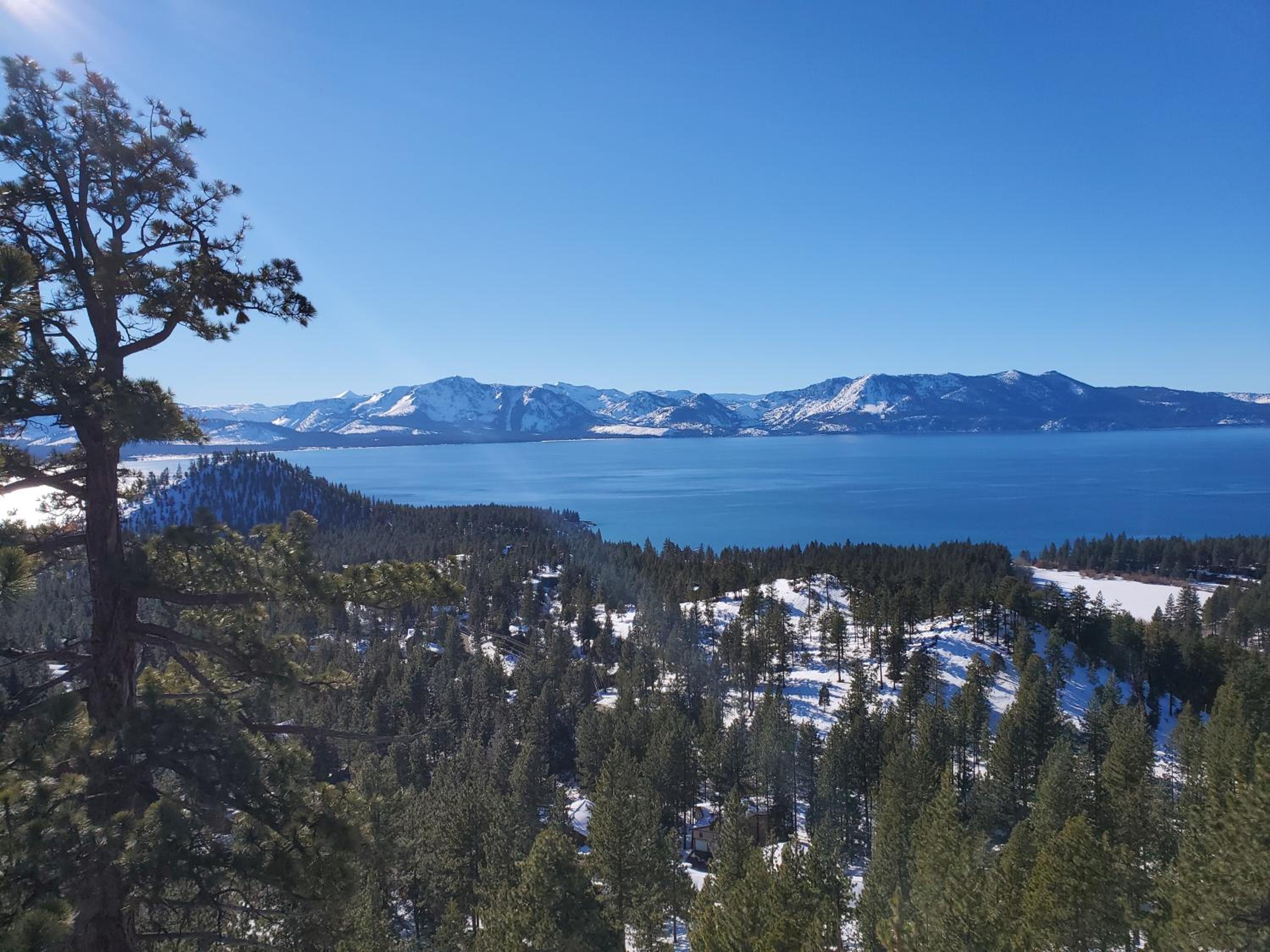 Mountain Cabin in Zephyr Cove beach, slopes, and hot tub - Property Image 19