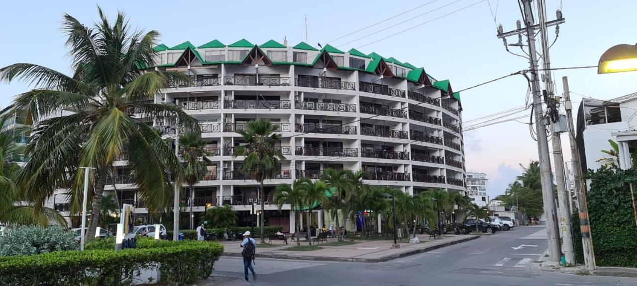 PENTHOUSE AGUAMARINA