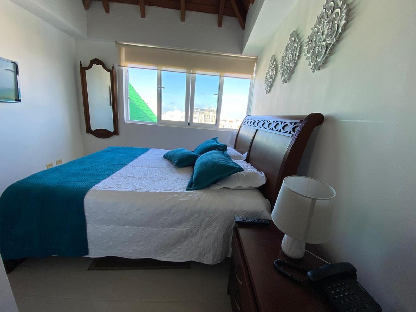 PENTHOUSE AGUAMARINA
