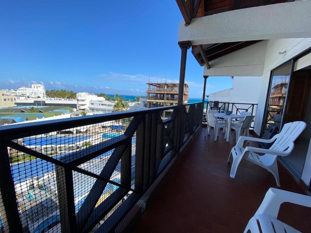 PENTHOUSE AGUAMARINA