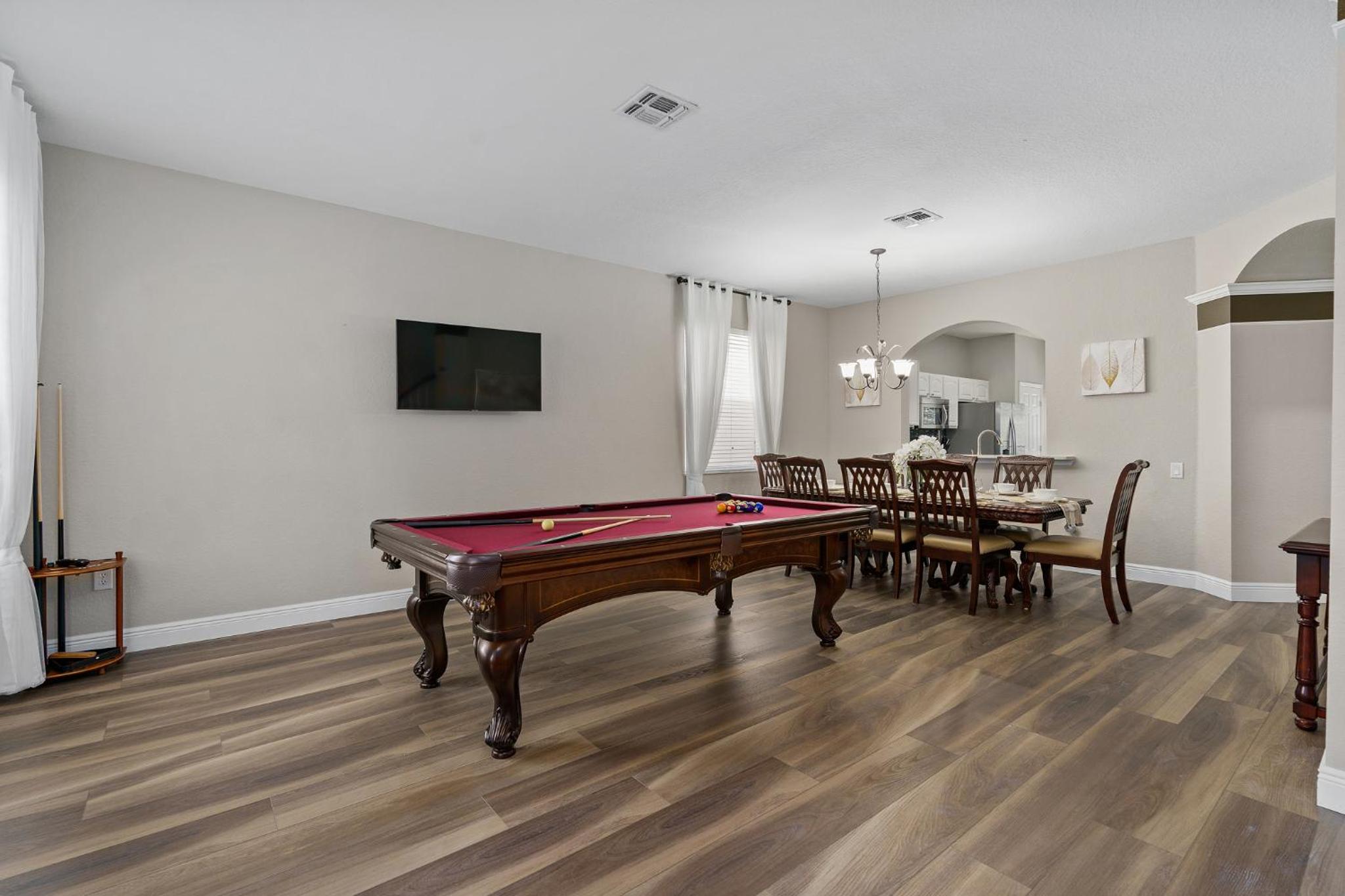 WindsorHills Villa Pool Resort Amenities Minutes to Disney
