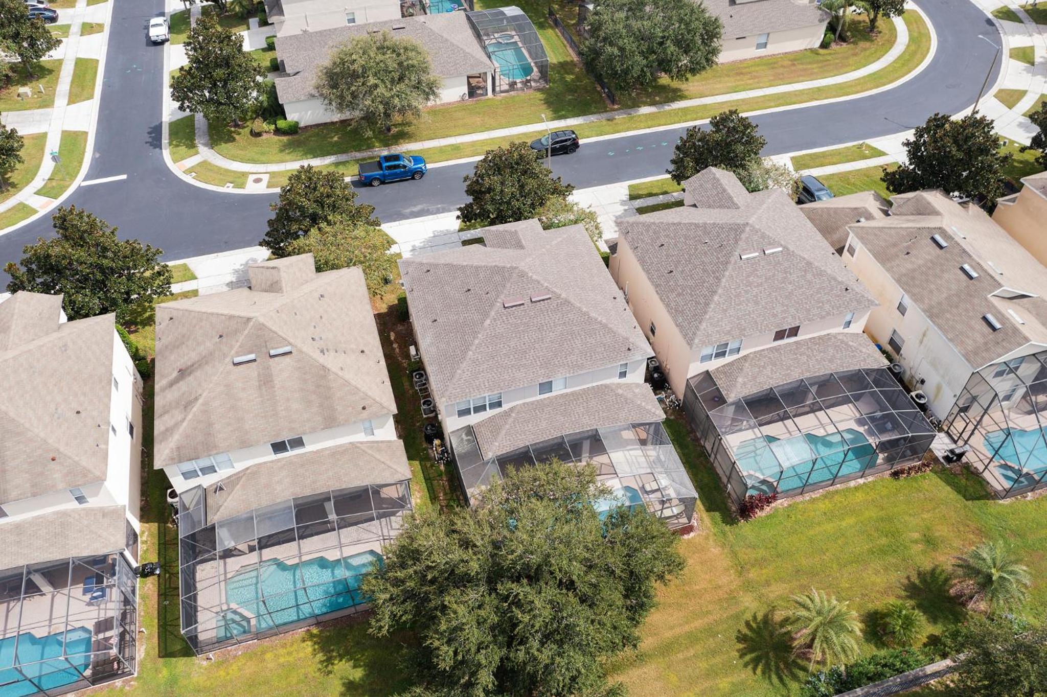WindsorHills Villa Pool Resort Amenities Minutes to Disney