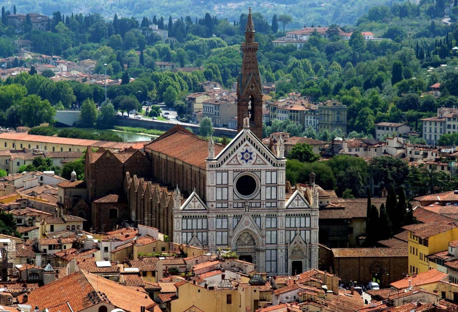 Roberto's Apartment. Firenze Piazza Santa Croce.